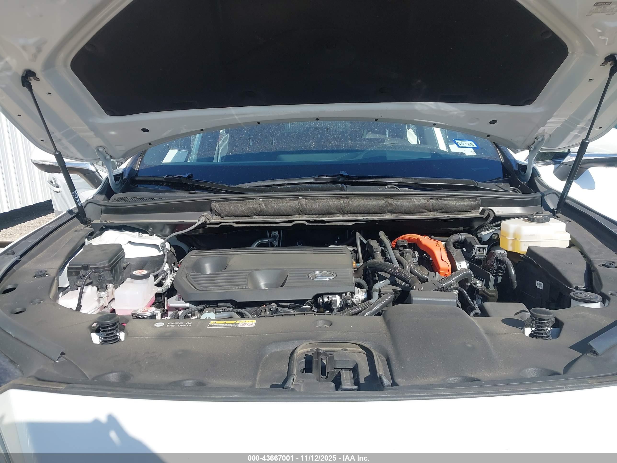 LEXUS RX image 10