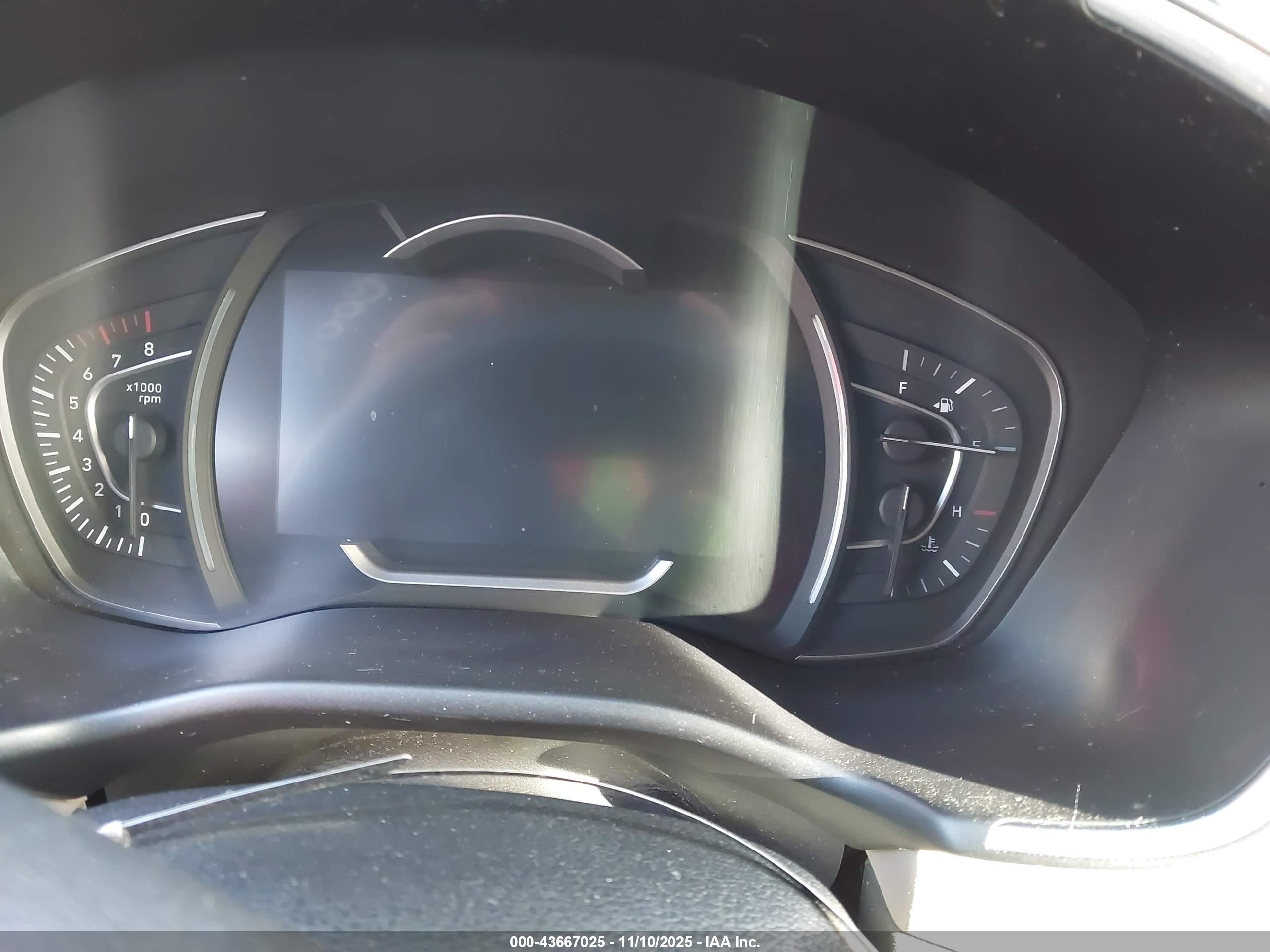 HYUNDAI SANTA image 7