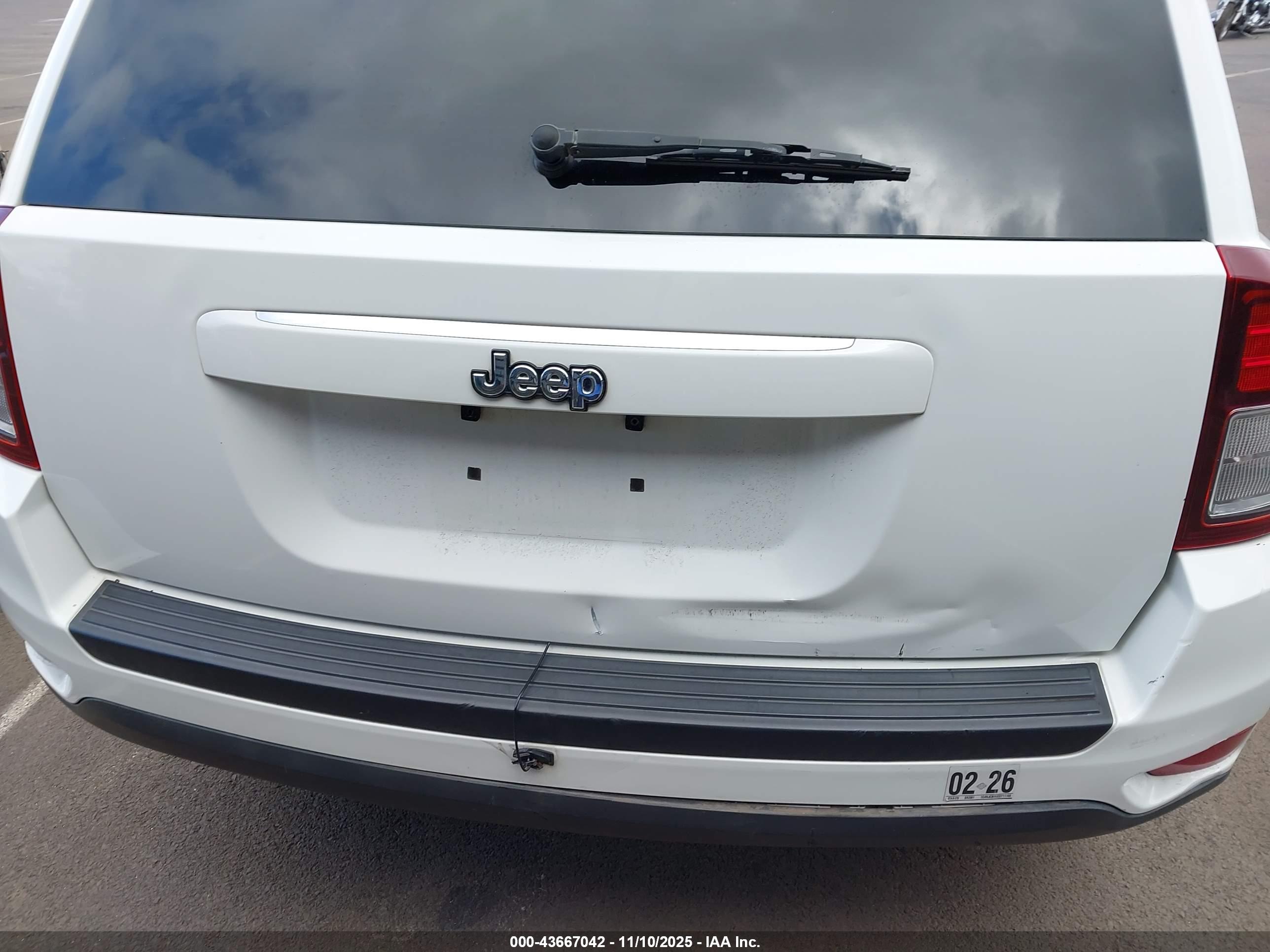 JEEP COMPASS image 6