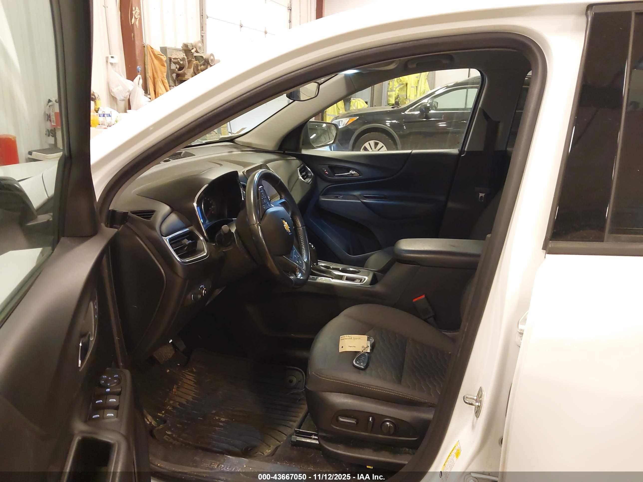 CHEVROLET EQUINOX image 5