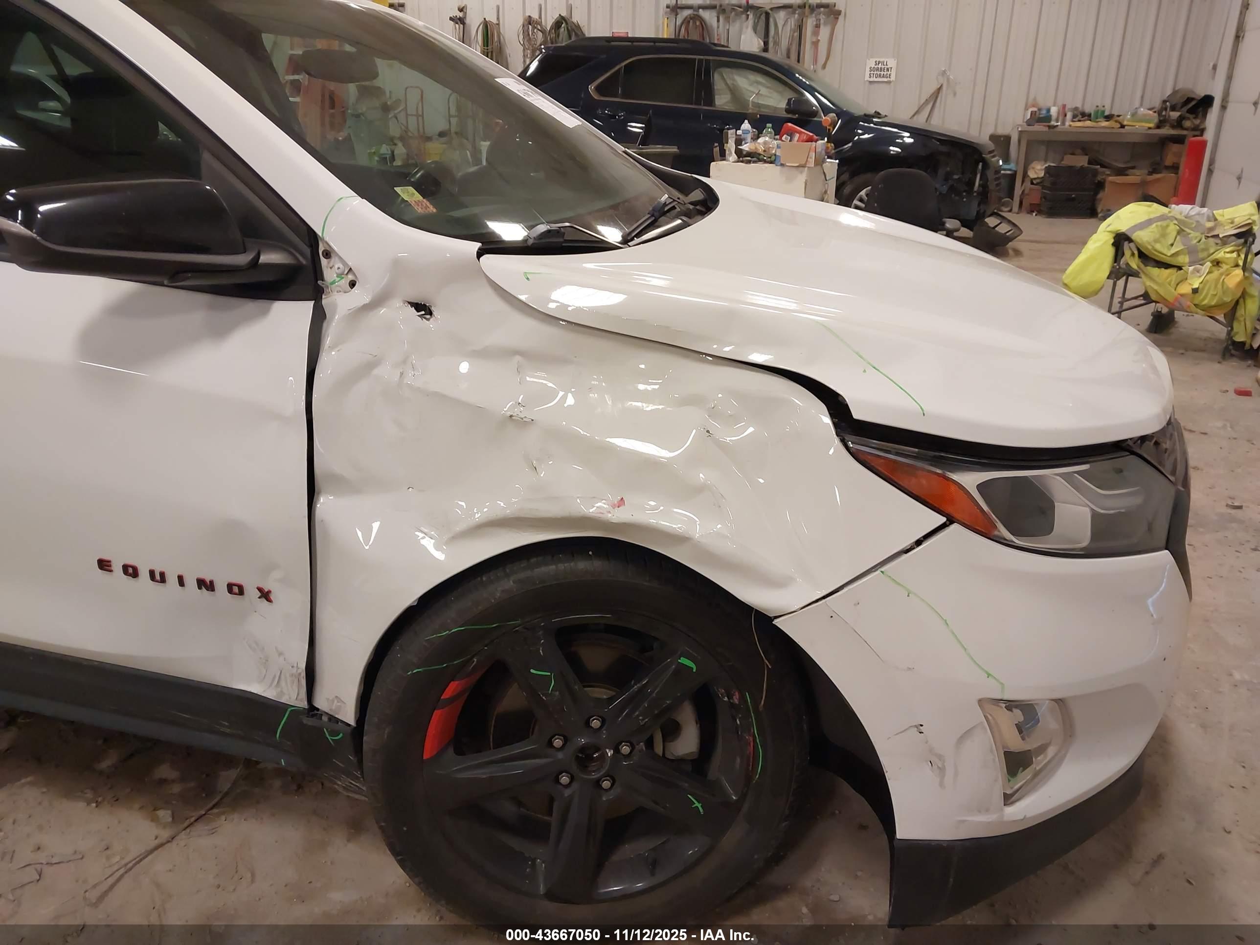 CHEVROLET EQUINOX image 6