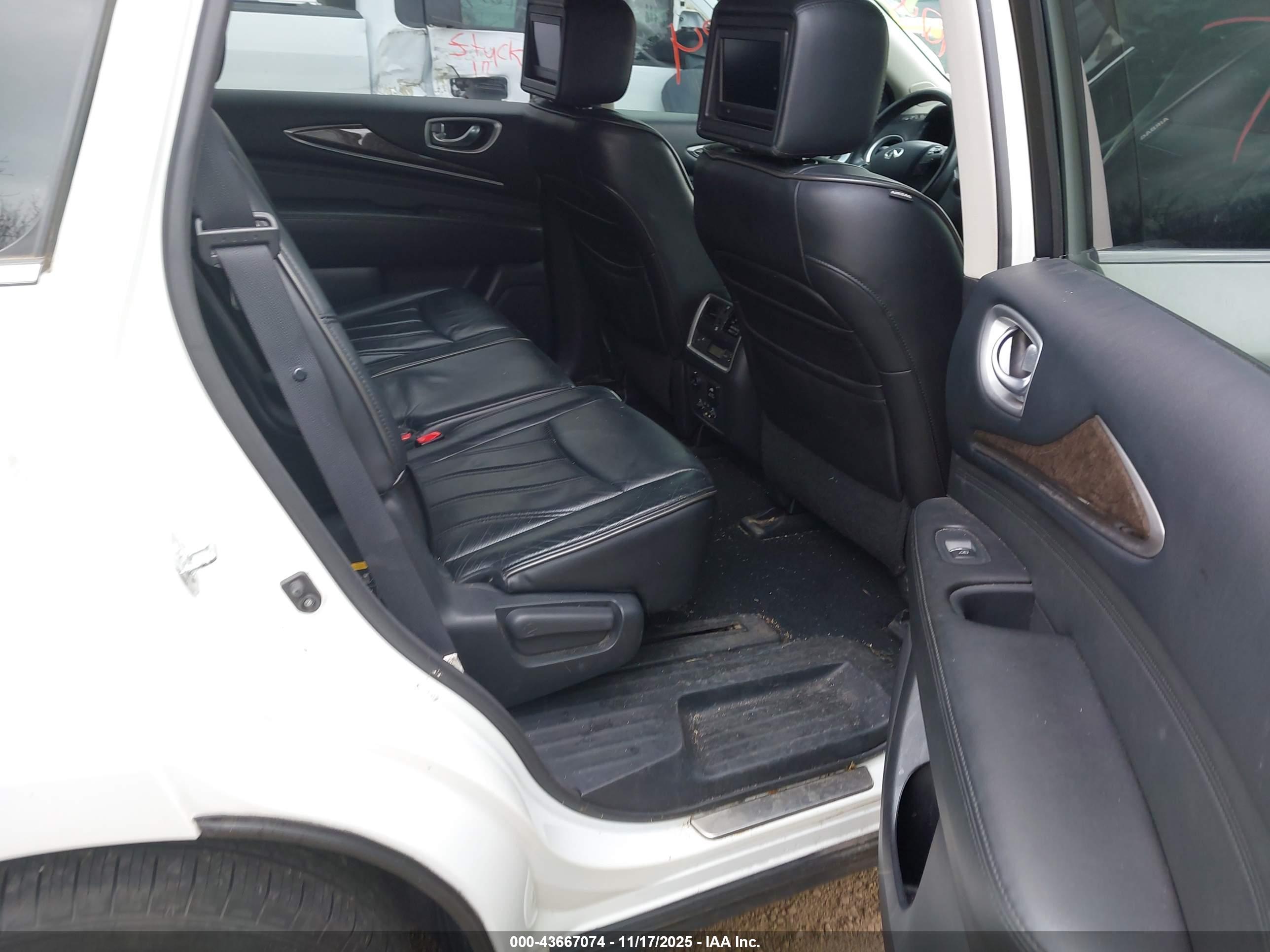 INFINITI QX60 image 8