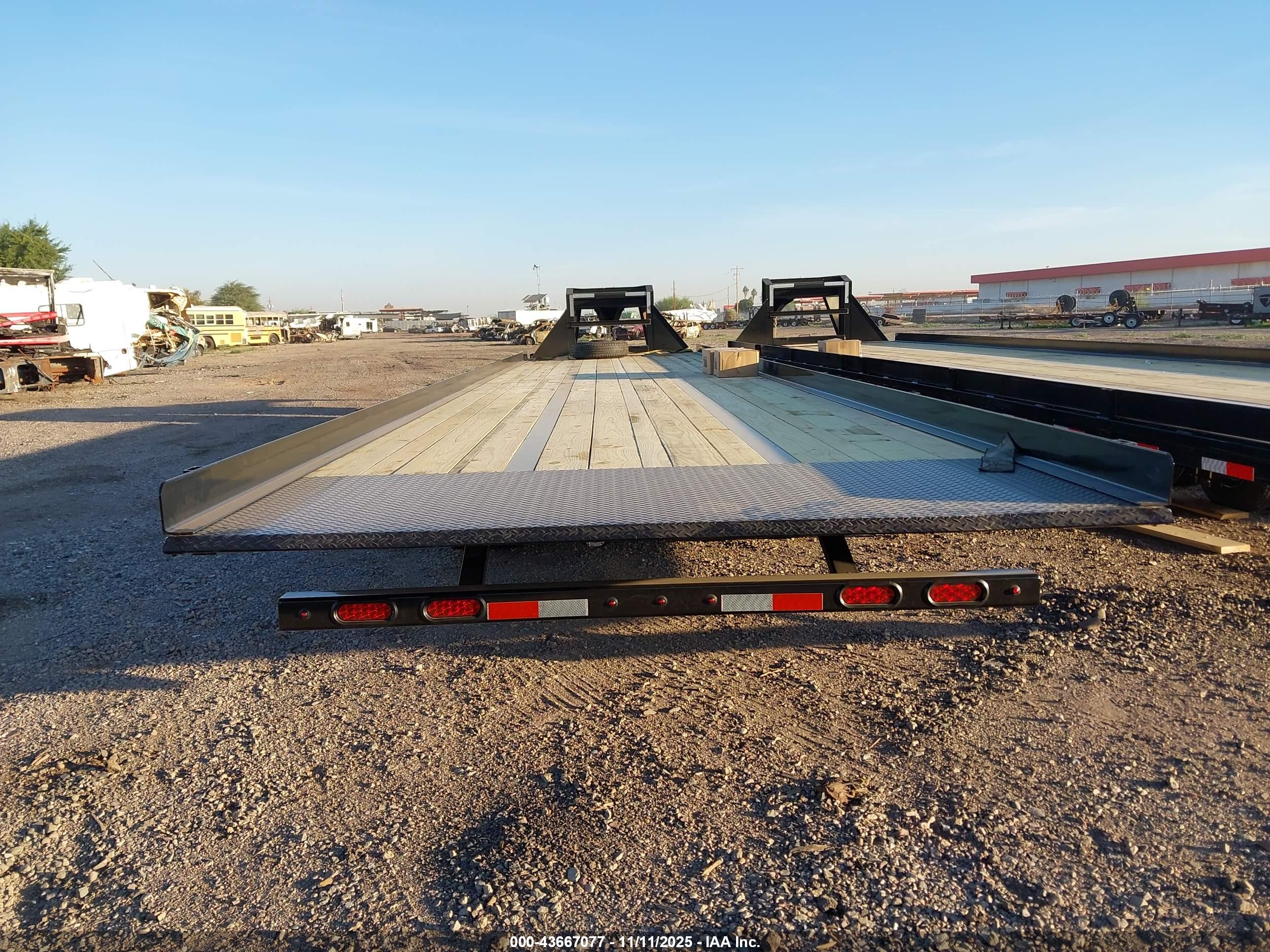 DELCO TRAILERS image 7