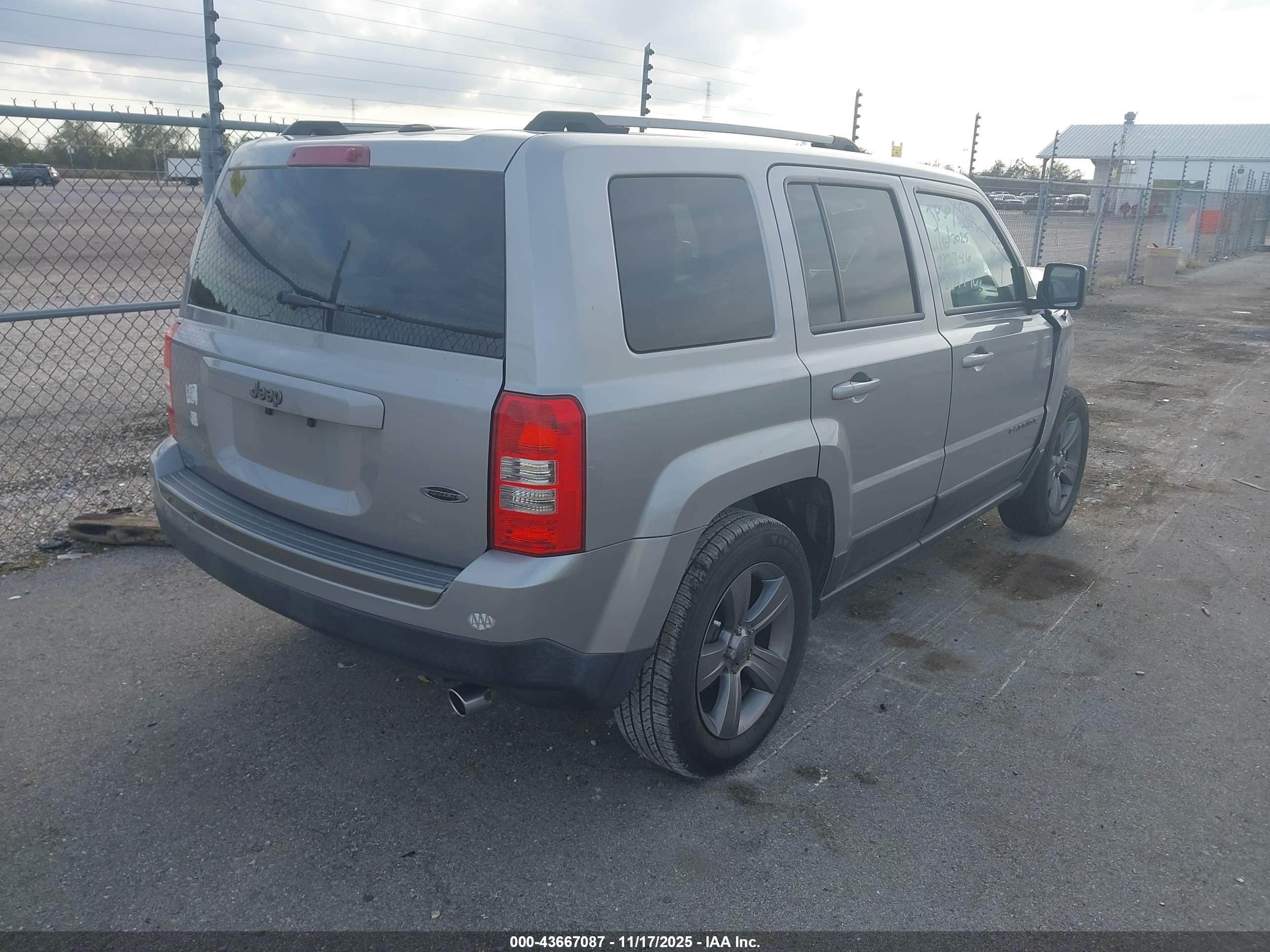 JEEP PATRIOT image 4