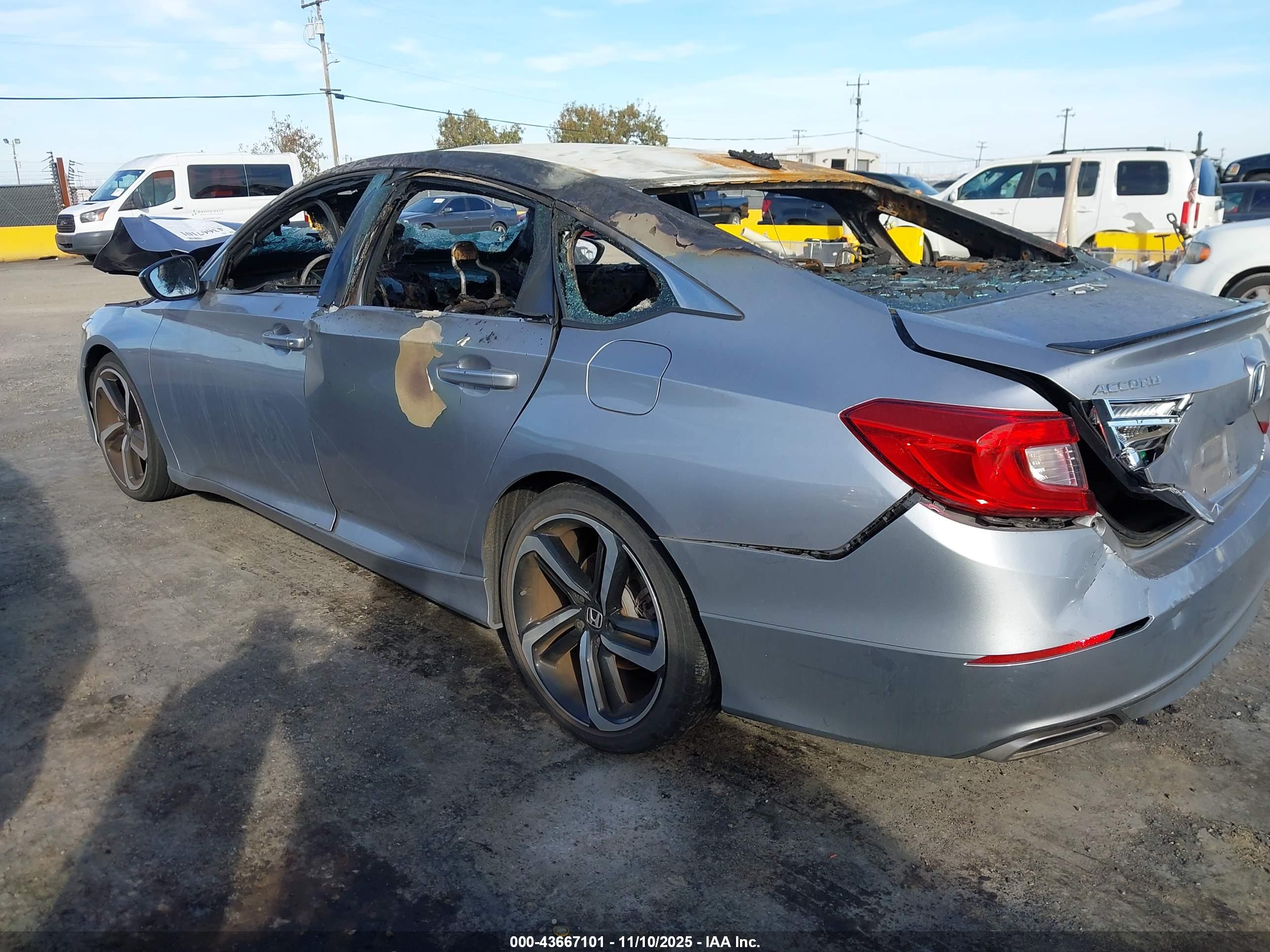 HONDA ACCORD image 3