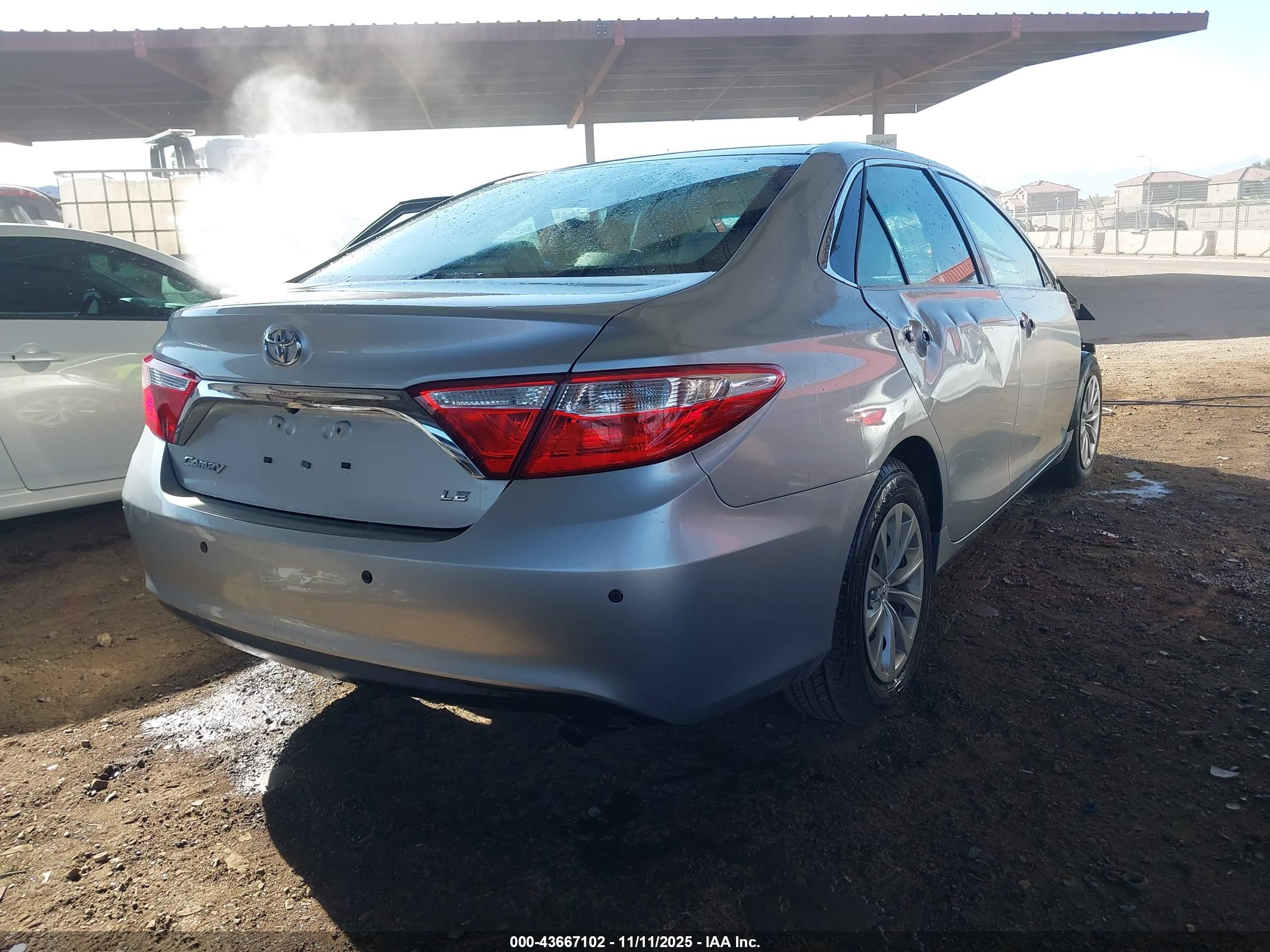 TOYOTA CAMRY image 4