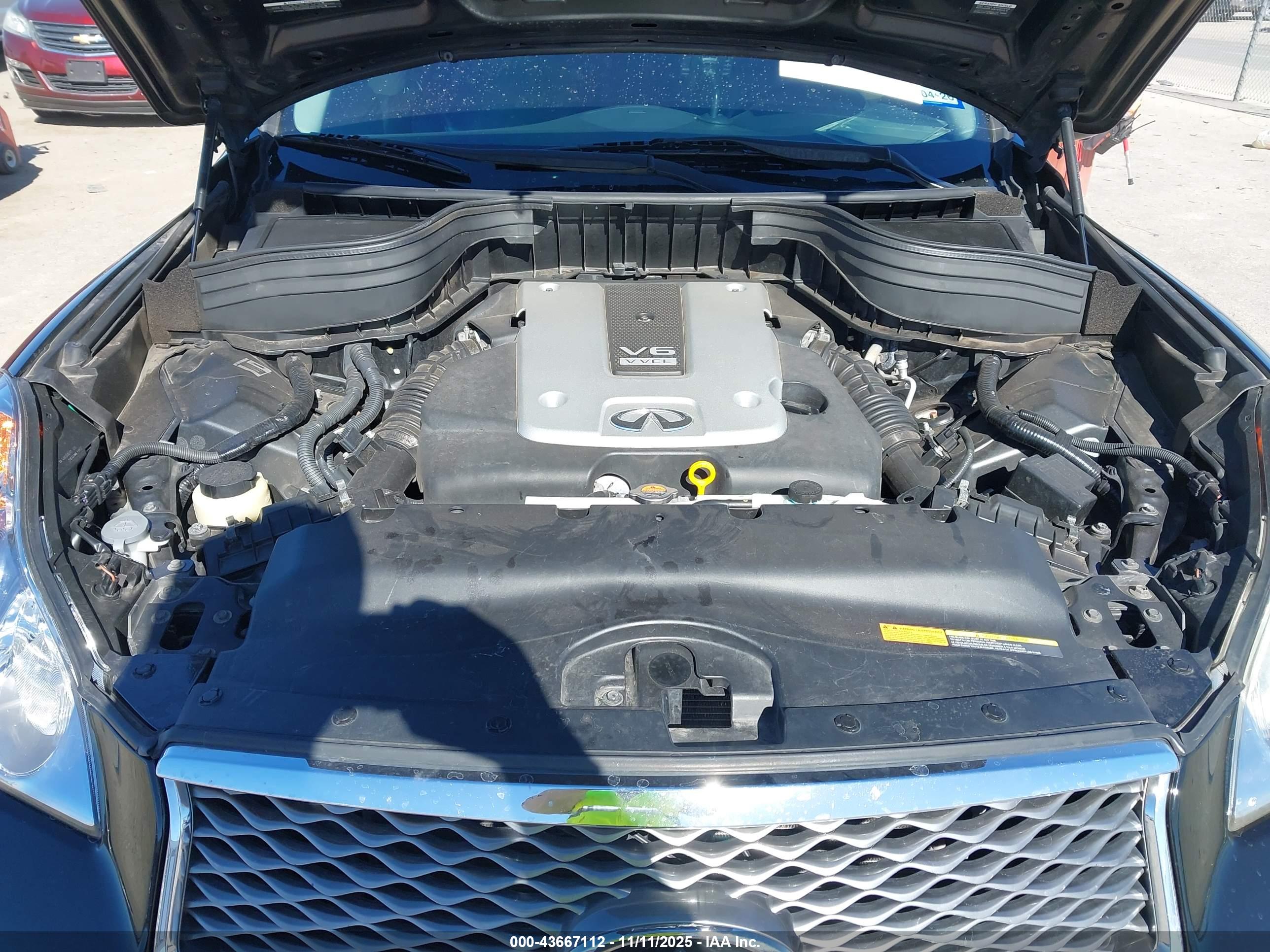 INFINITI QX50 image 10