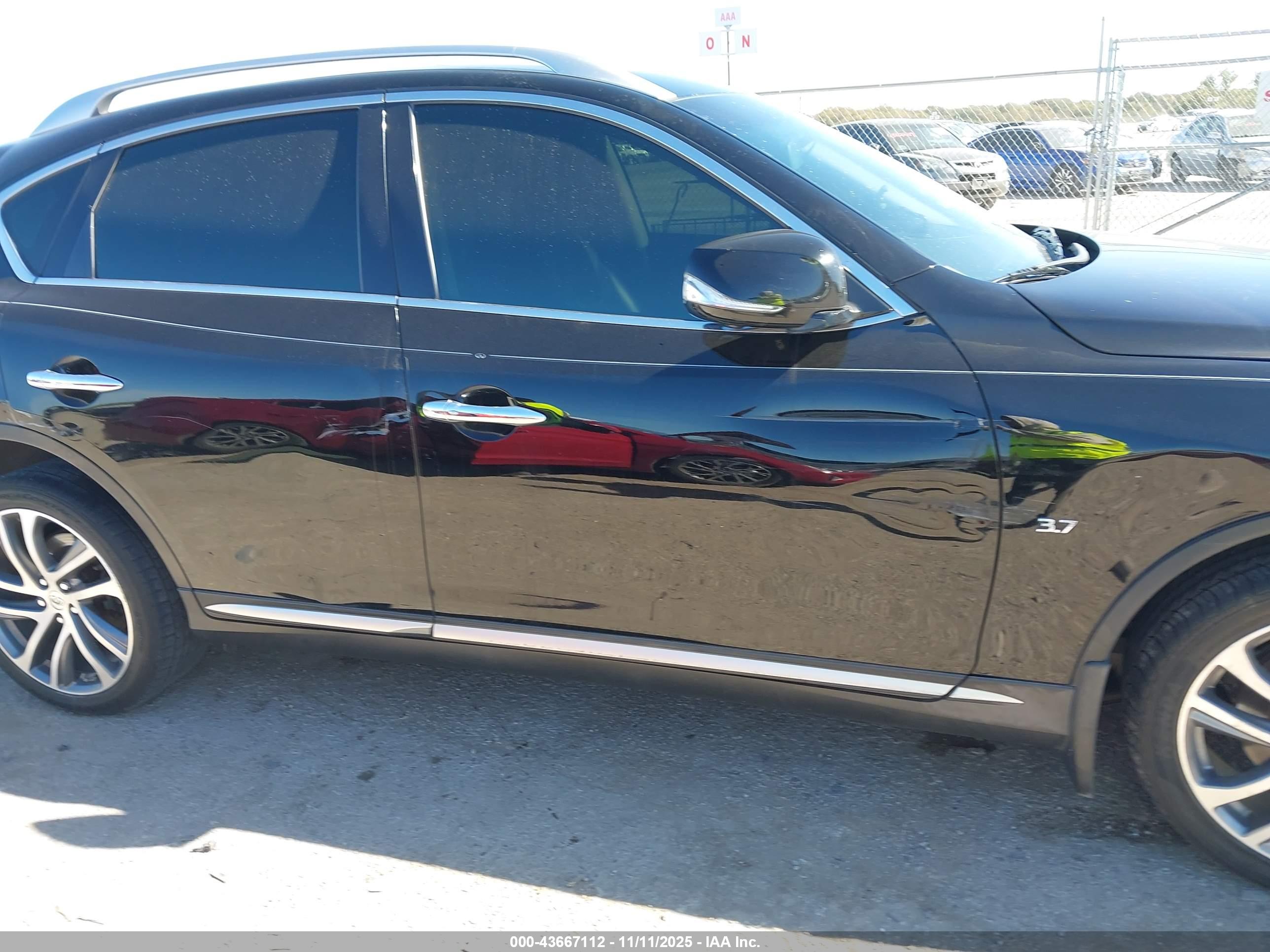 INFINITI QX50 image 6