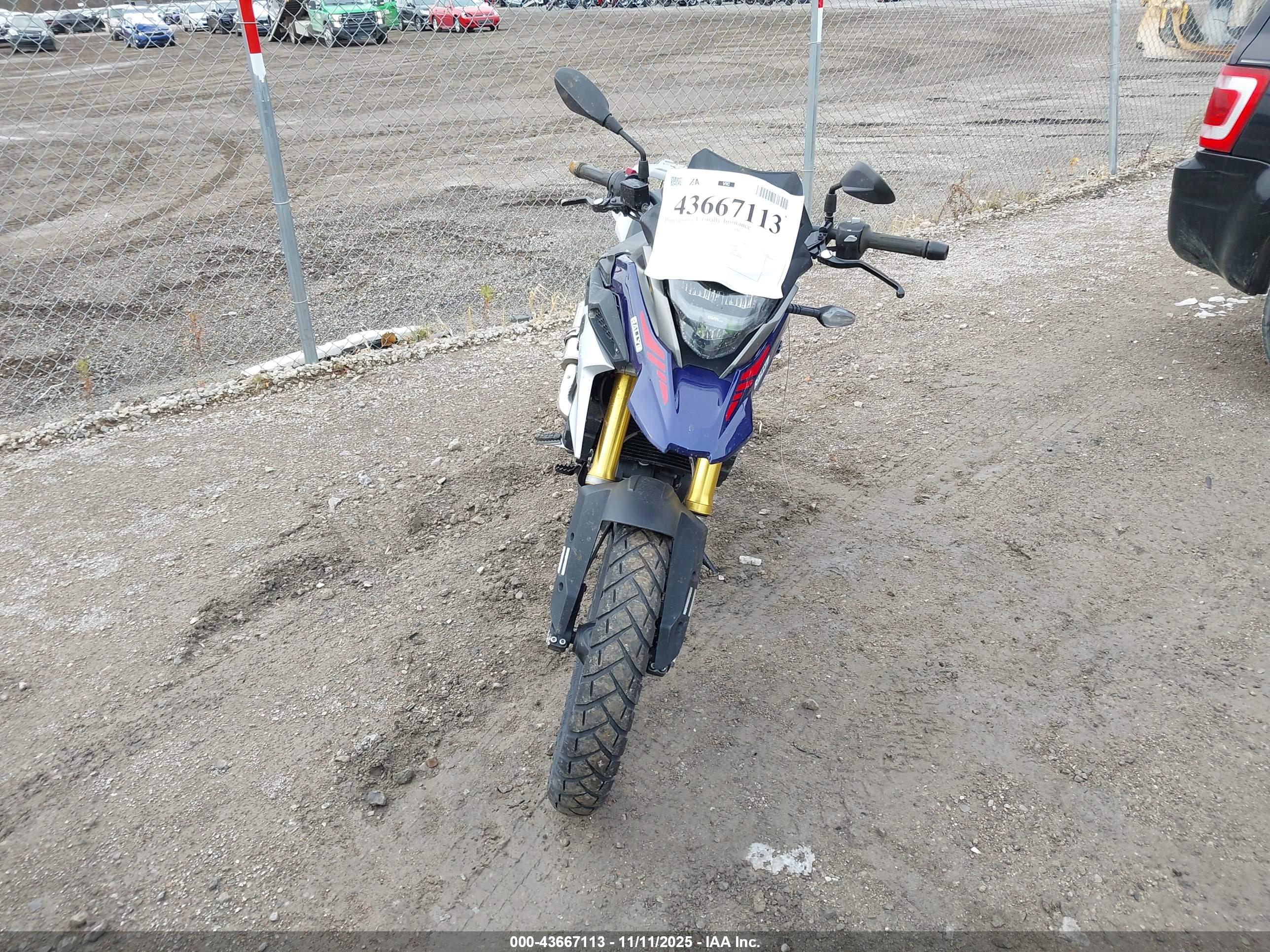 BMW G310 image 5