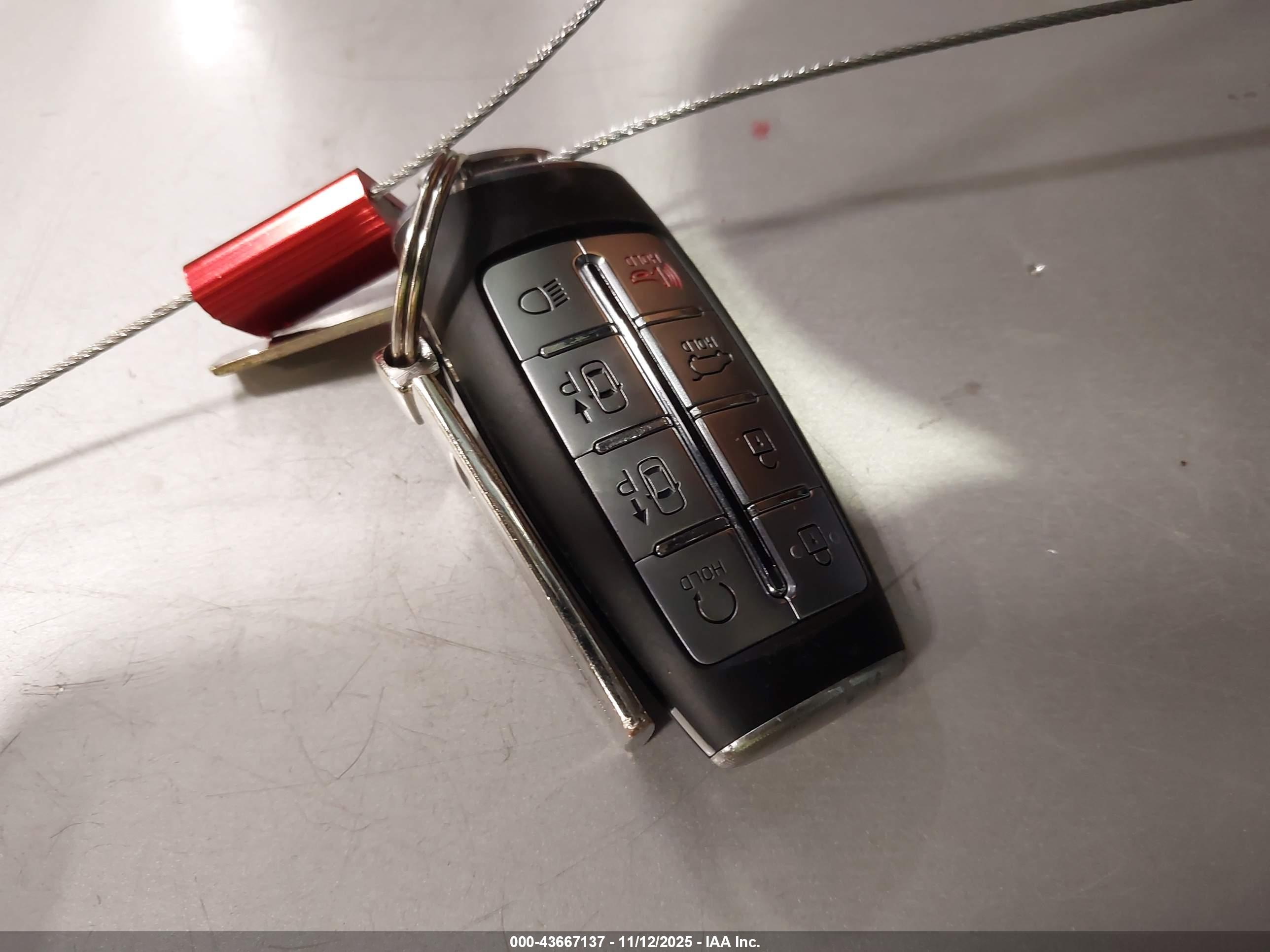 GENESIS GV80 image 11