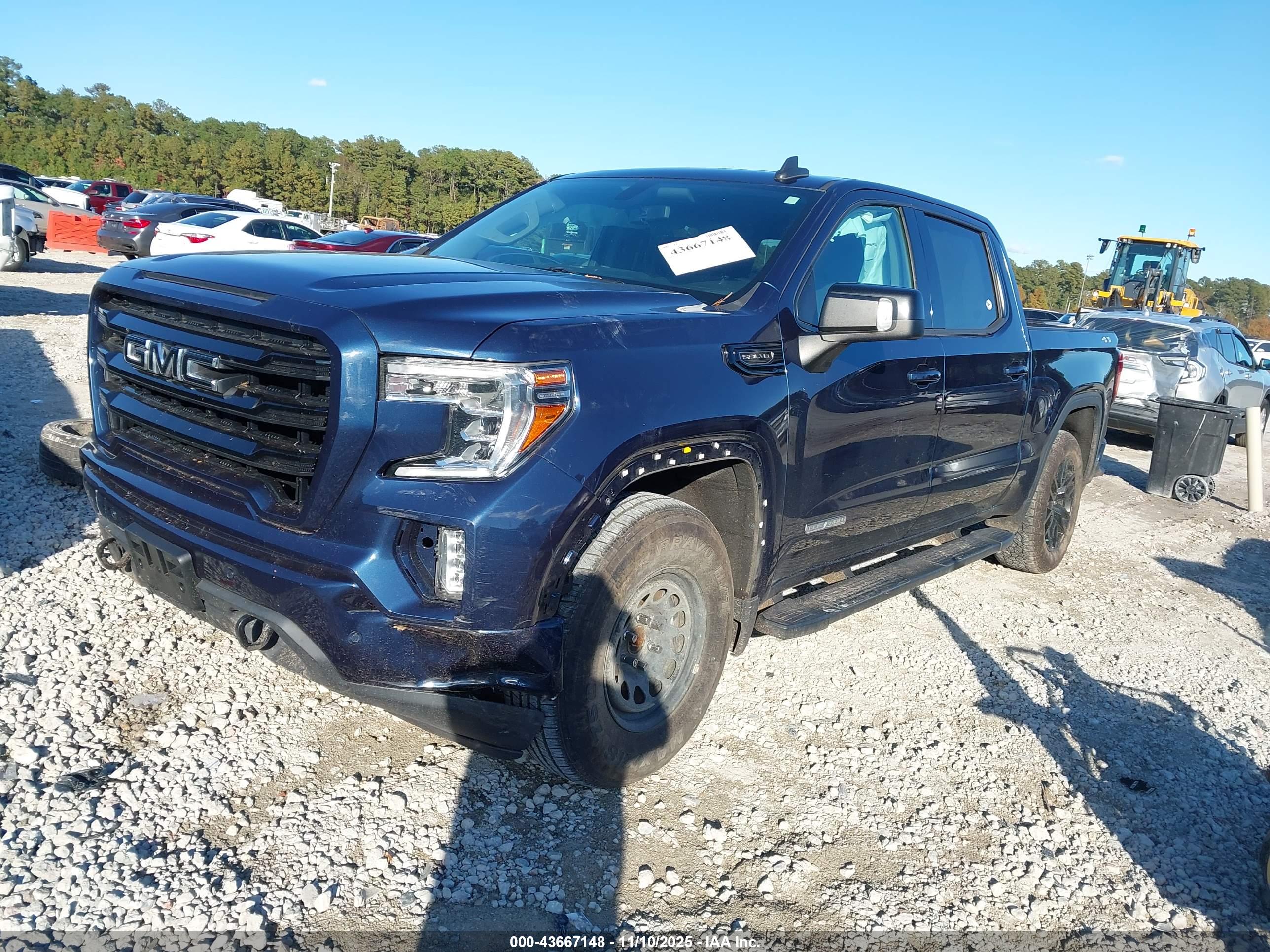 GMC SIERRA image 2
