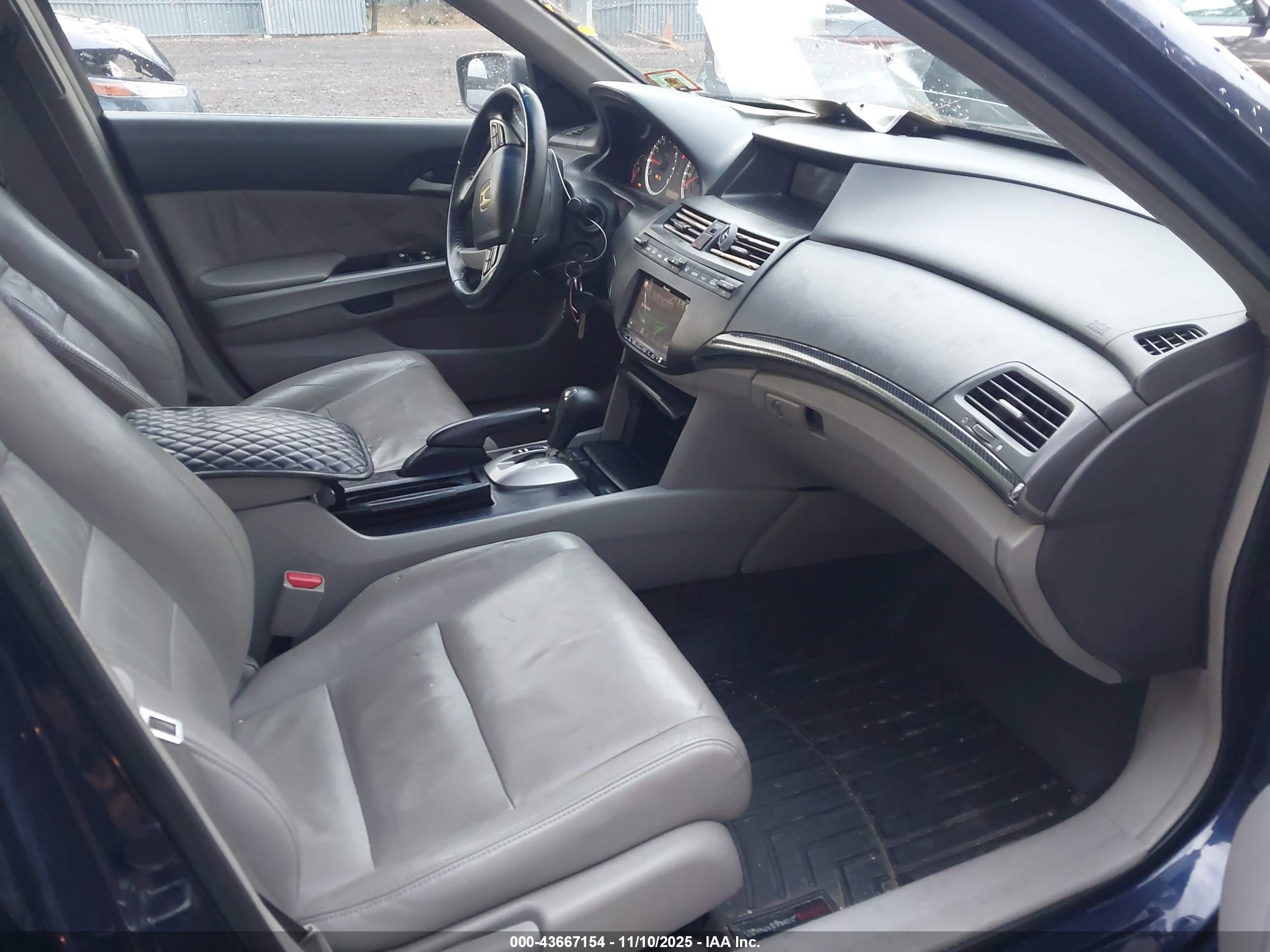 HONDA ACCORD image 5