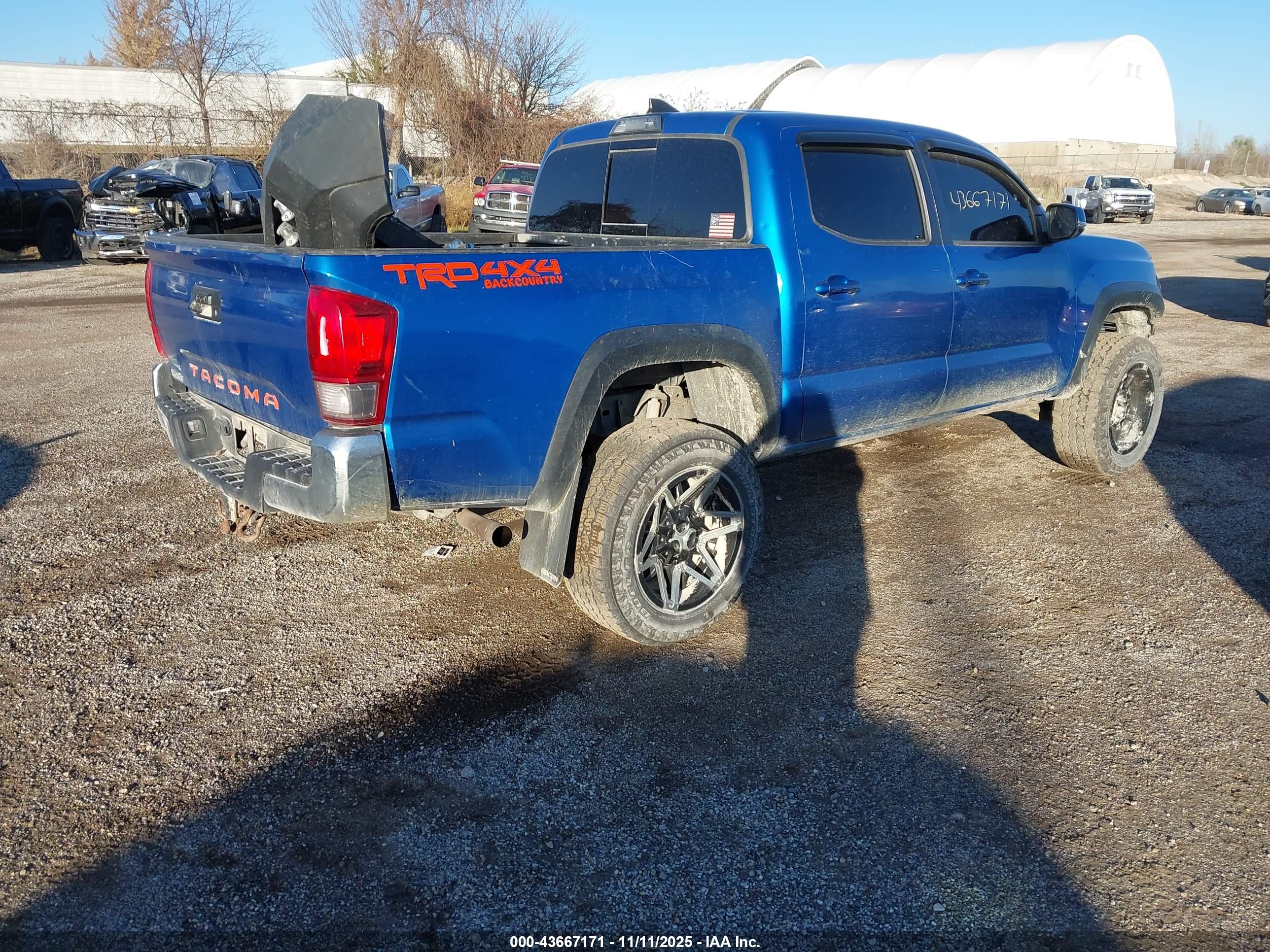 TOYOTA TACOMA image 4