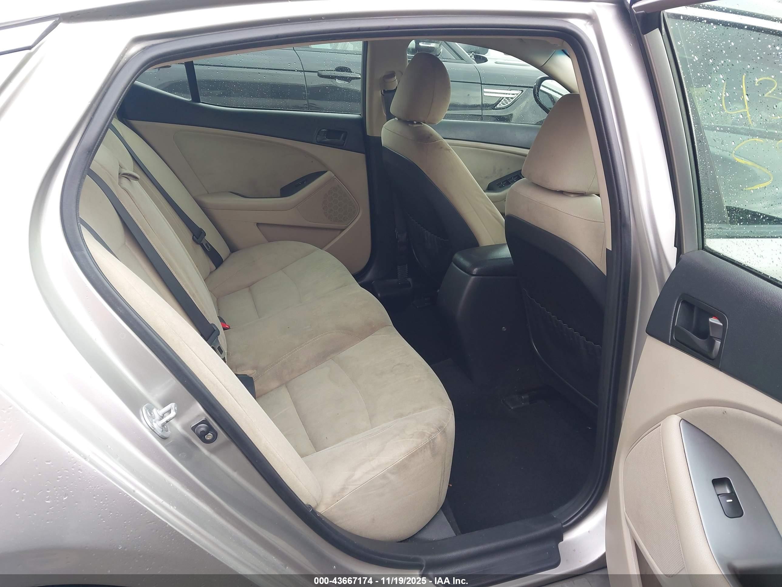 KIA OPTIMA image 8