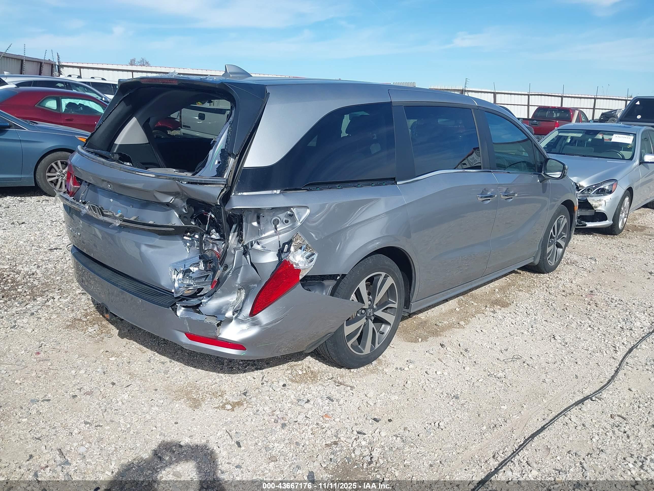 HONDA ODYSSEY image 4