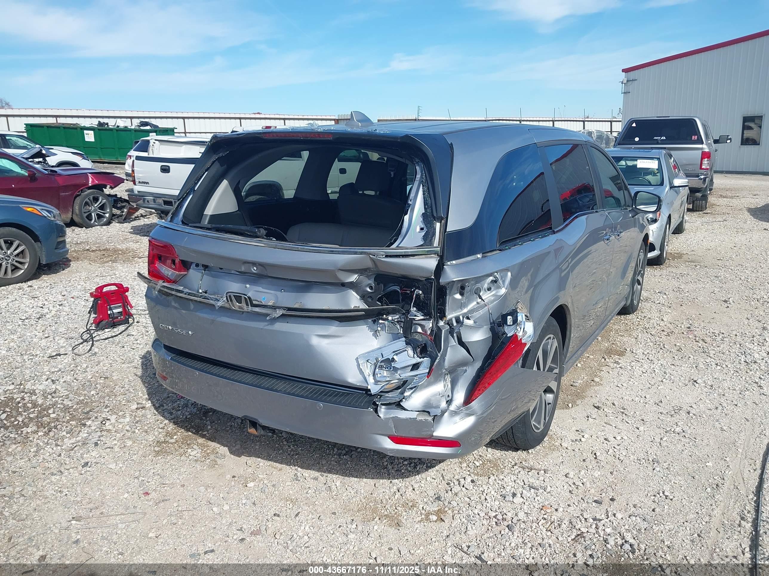 HONDA ODYSSEY image 6