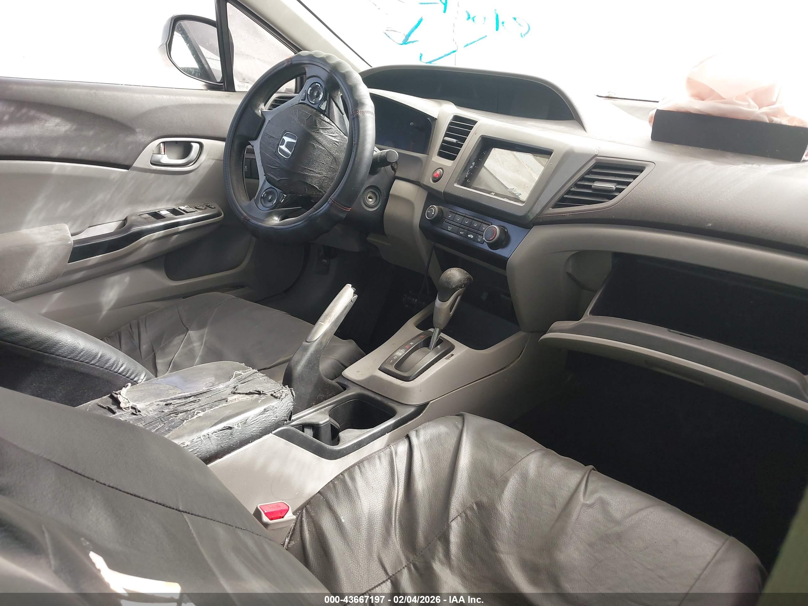 HONDA CIVIC image 5