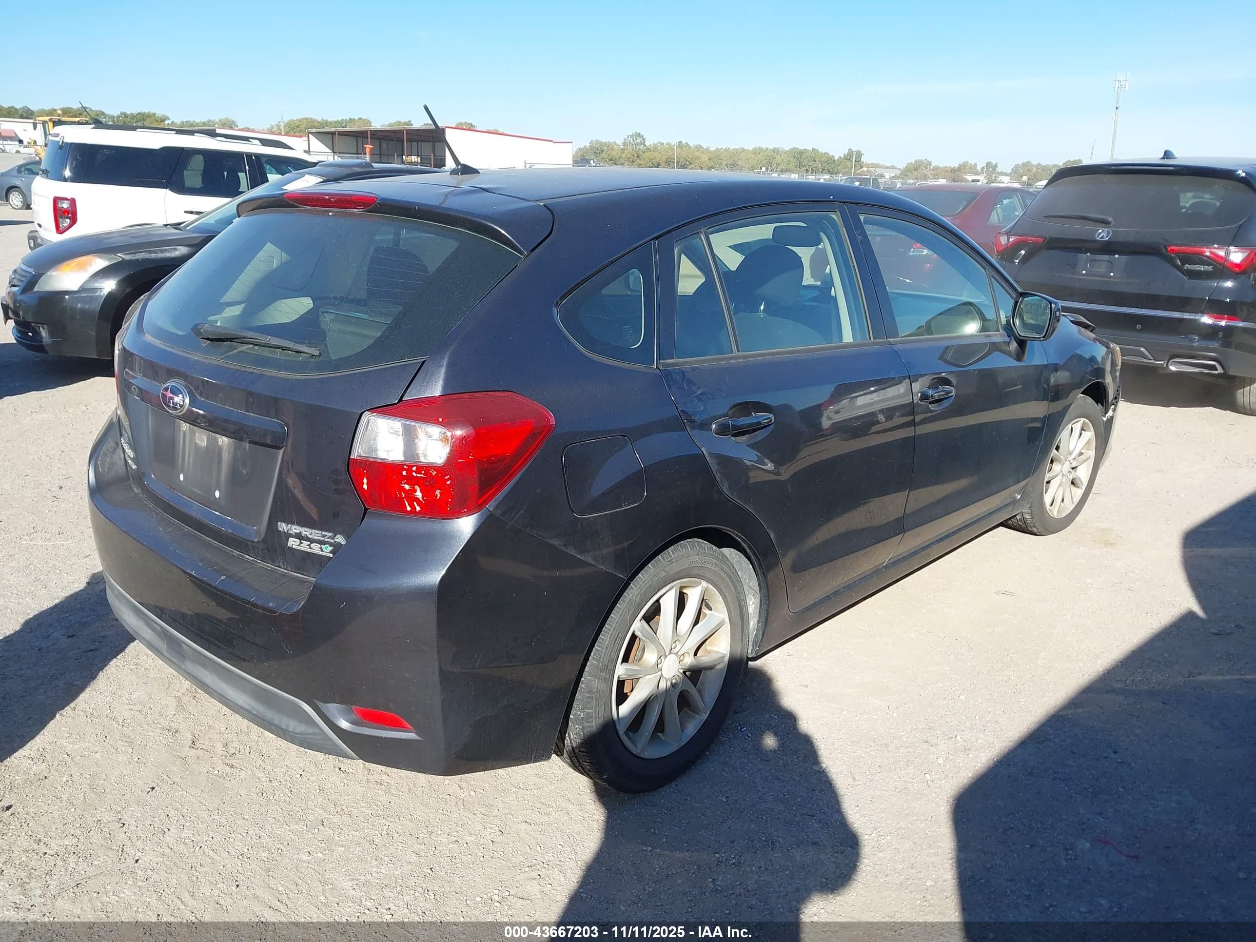 SUBARU IMPREZA image 4