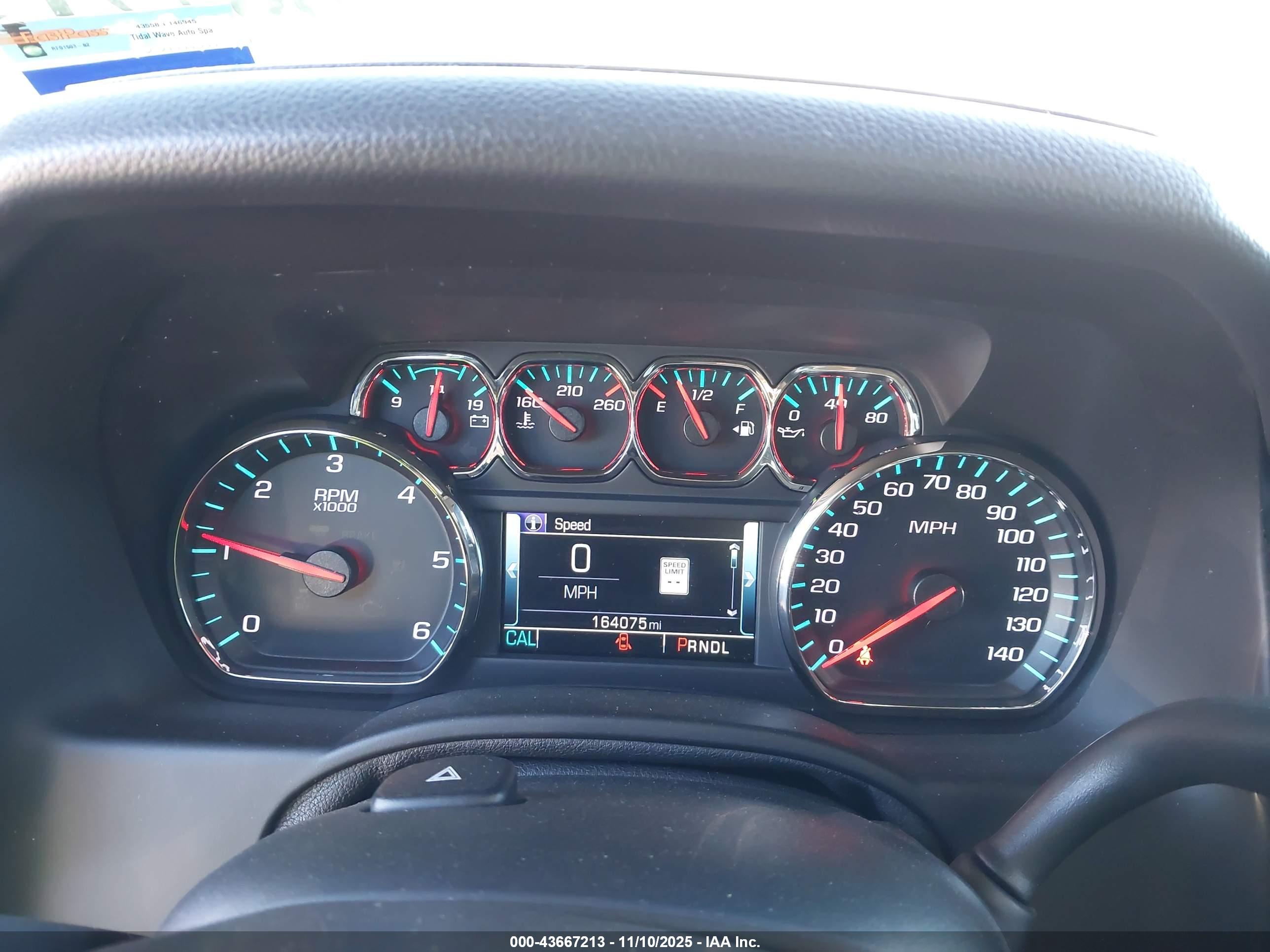 GMC YUKON image 7