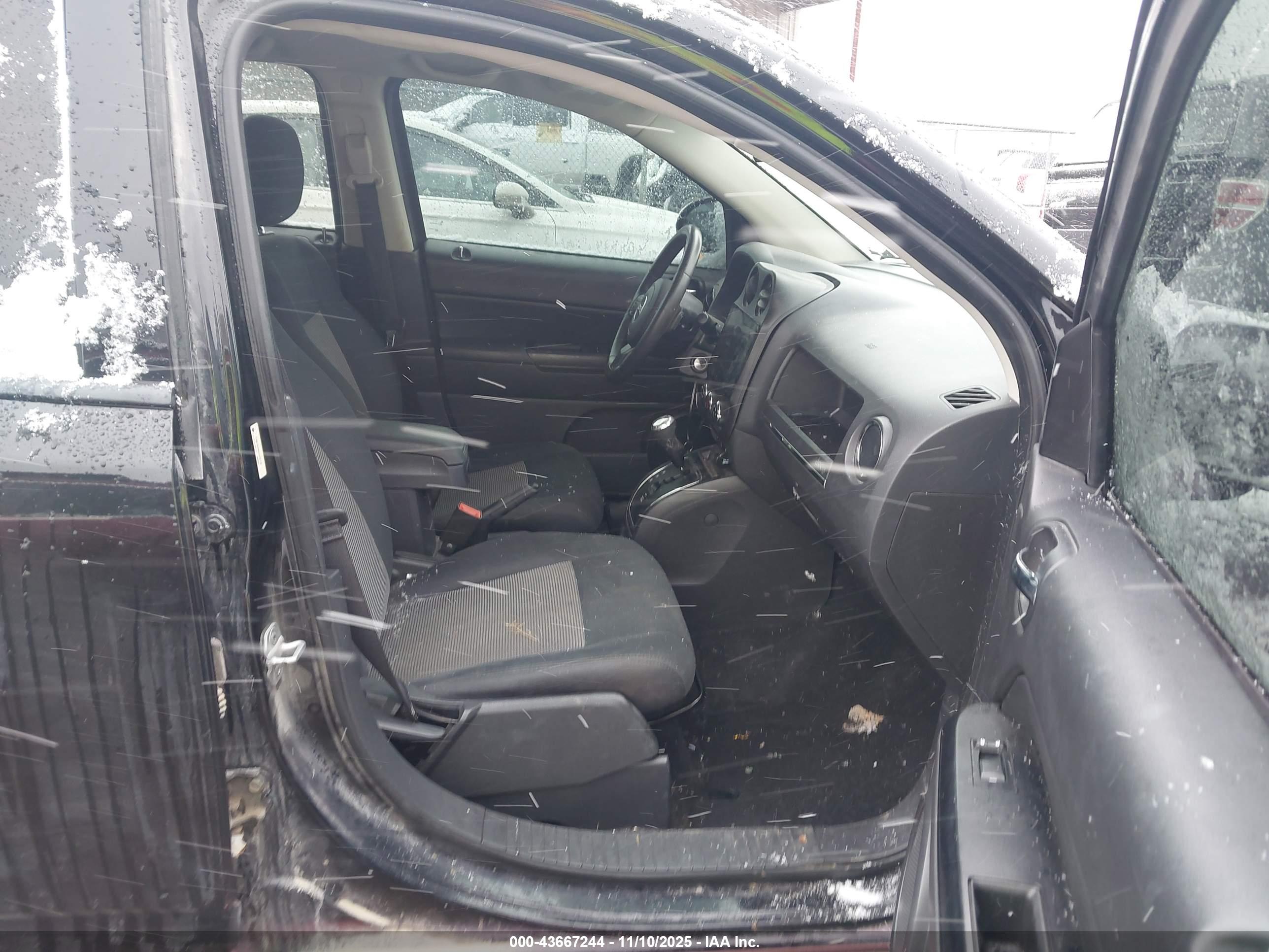 JEEP COMPASS image 5