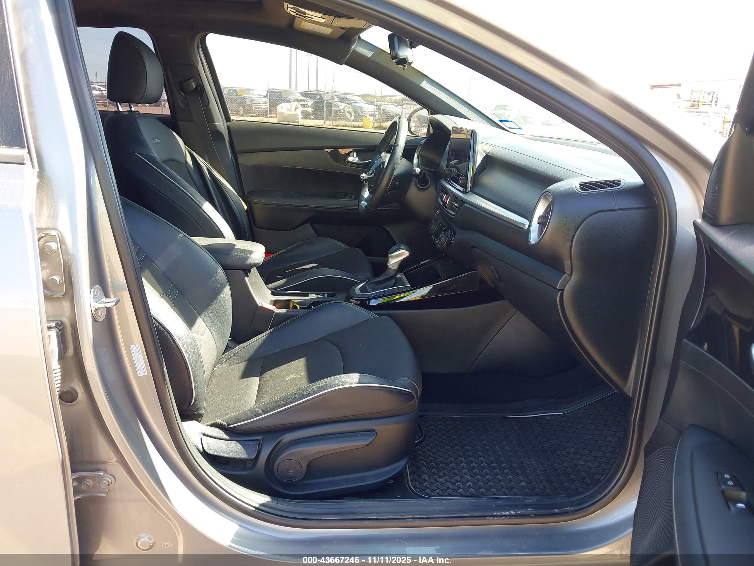 KIA FORTE image 5