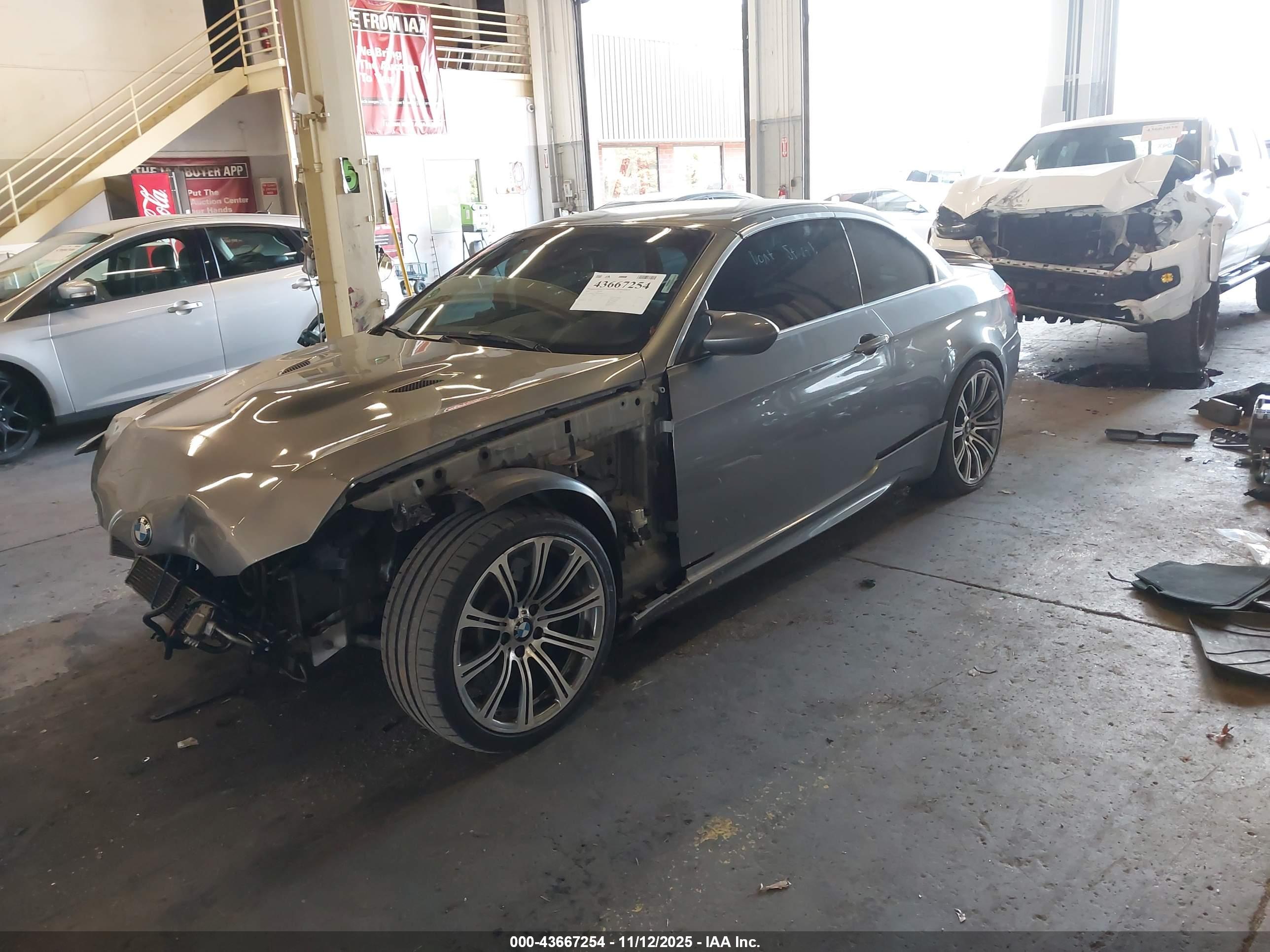 BMW M3 image 2