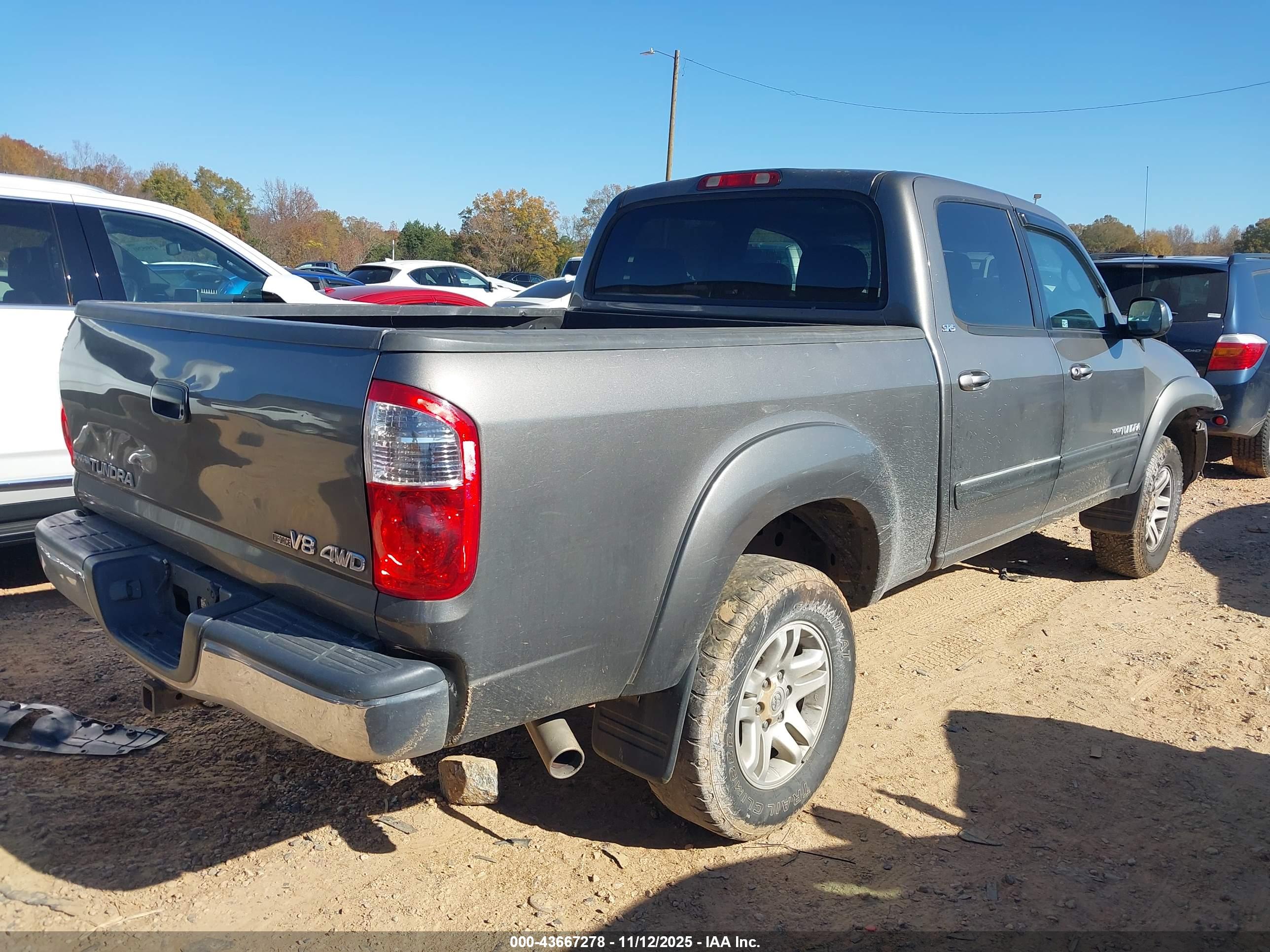 TOYOTA TUNDRA image 4