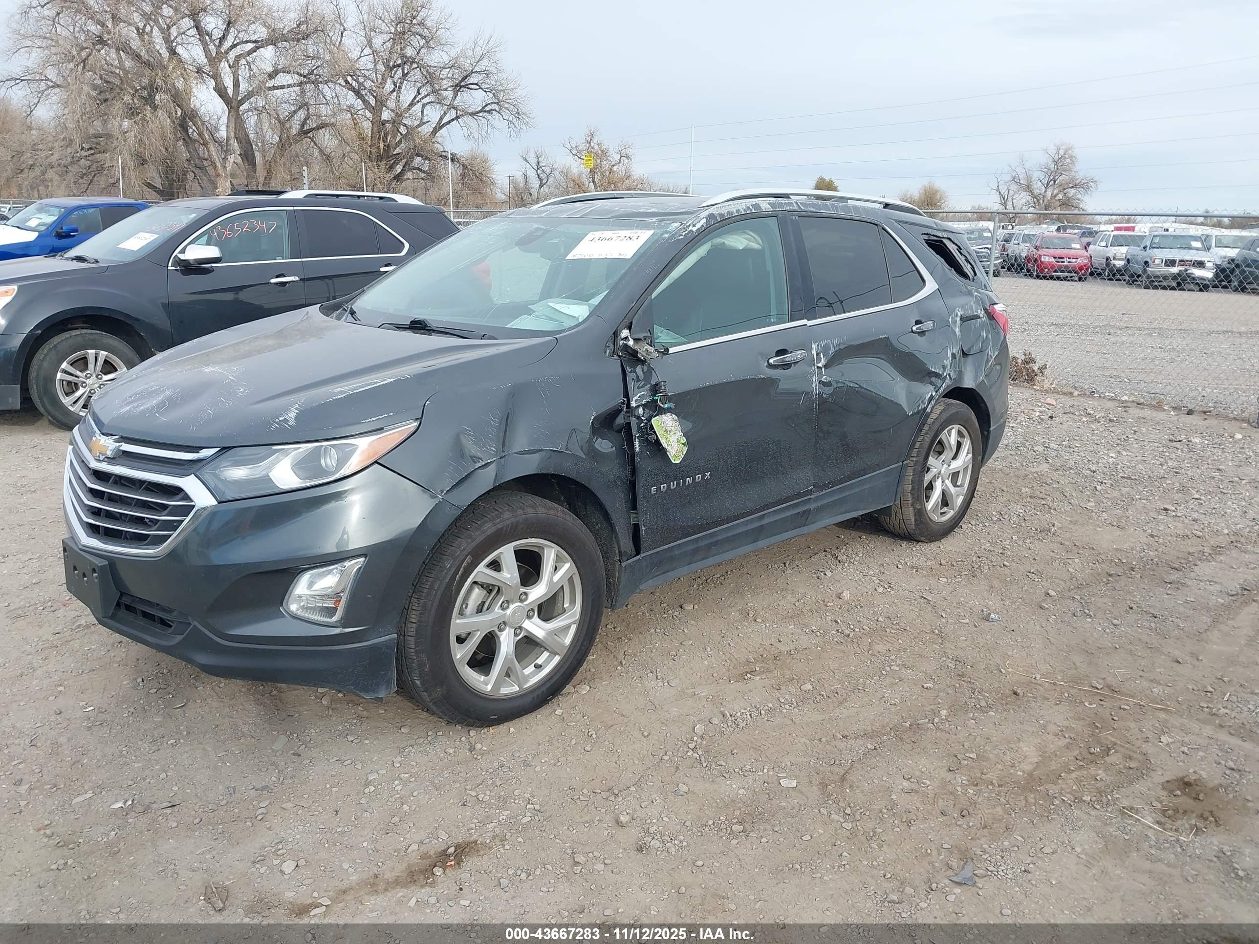 CHEVROLET EQUINOX image 2