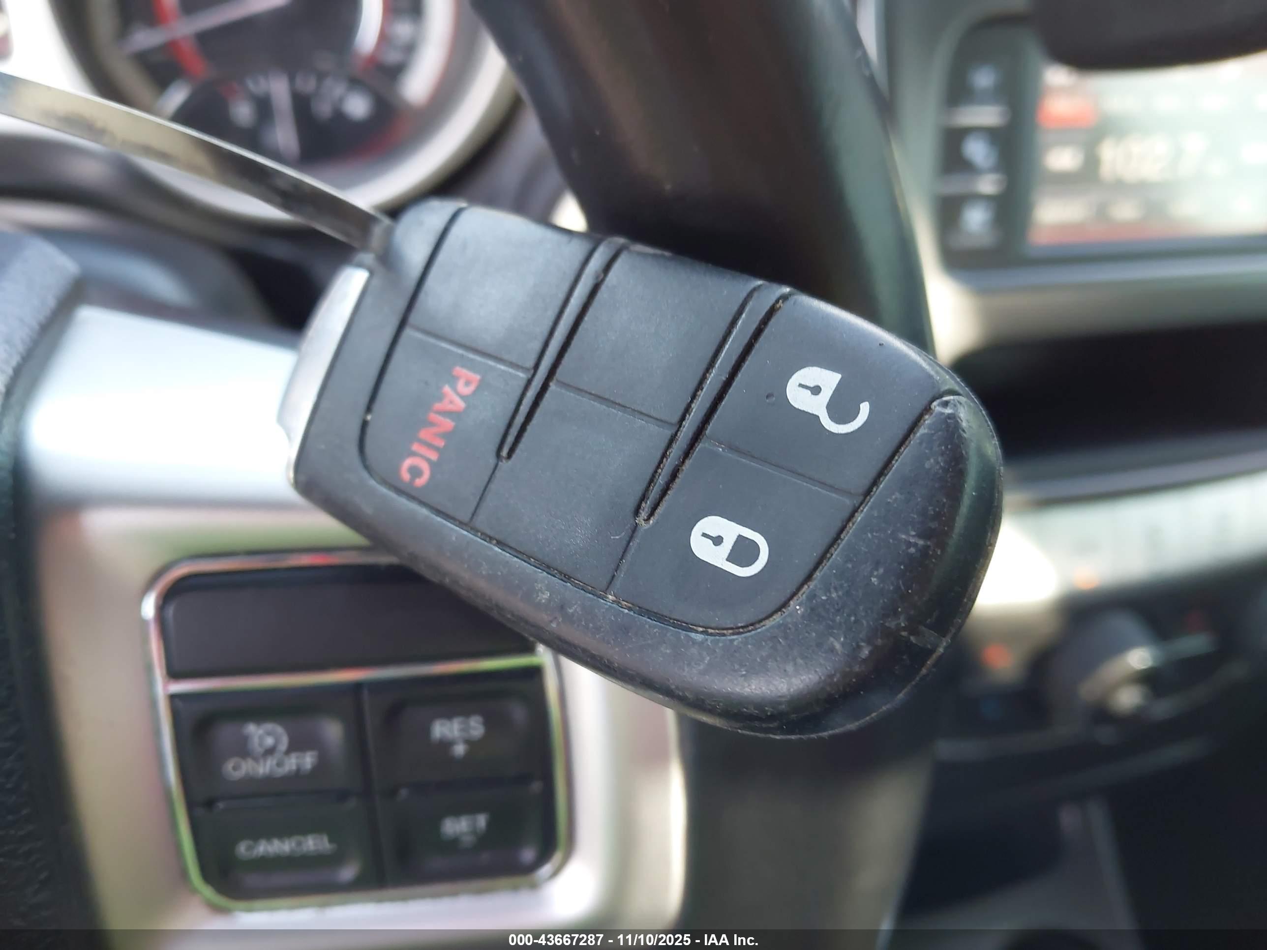 DODGE JOURNEY image 11