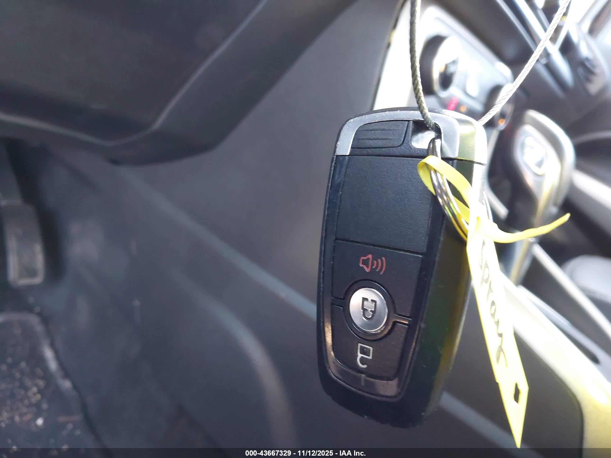 FORD ECOSPORT image 11