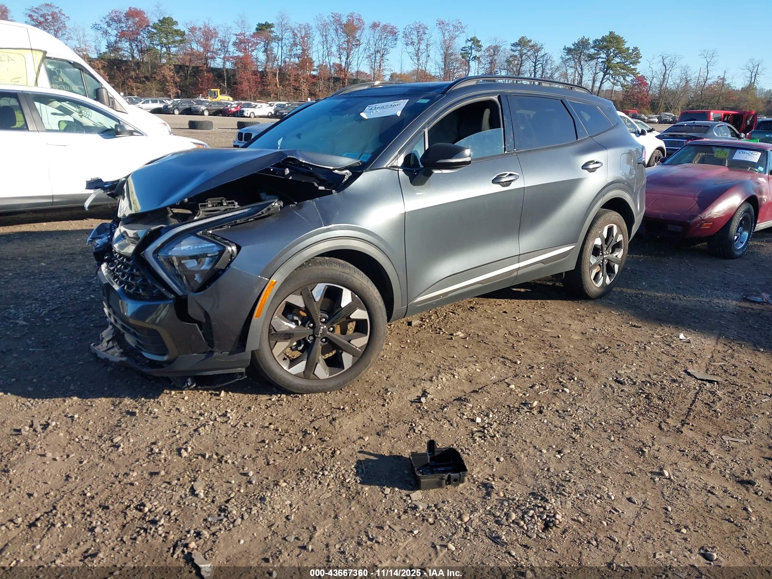KIA SPORTAGE image 2
