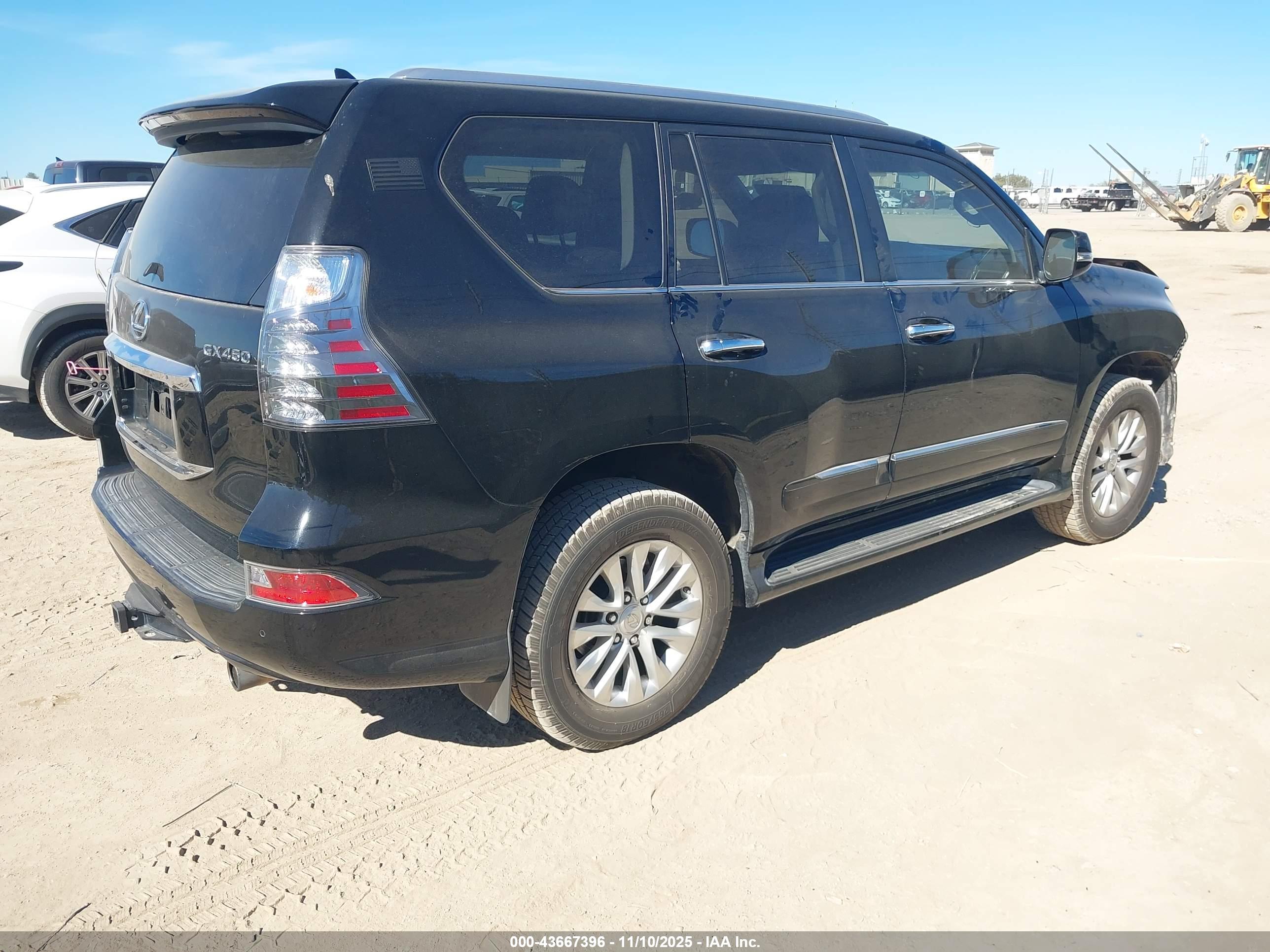 LEXUS GX image 4