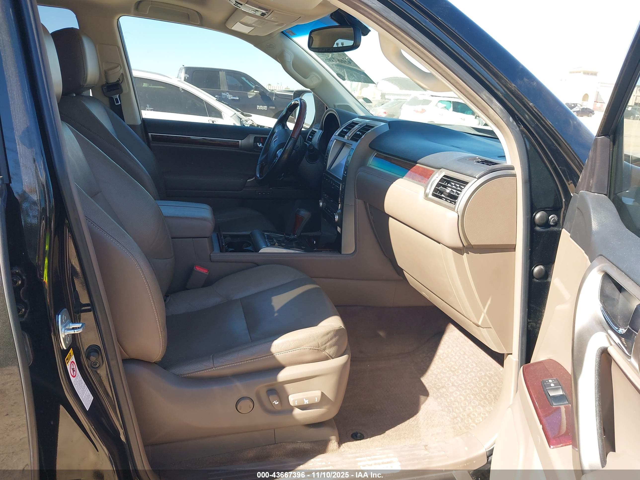LEXUS GX image 5