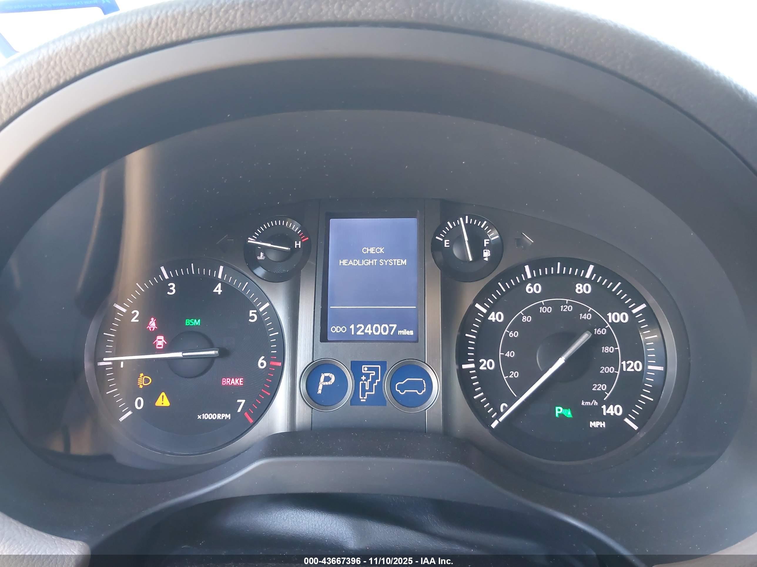 LEXUS GX image 7
