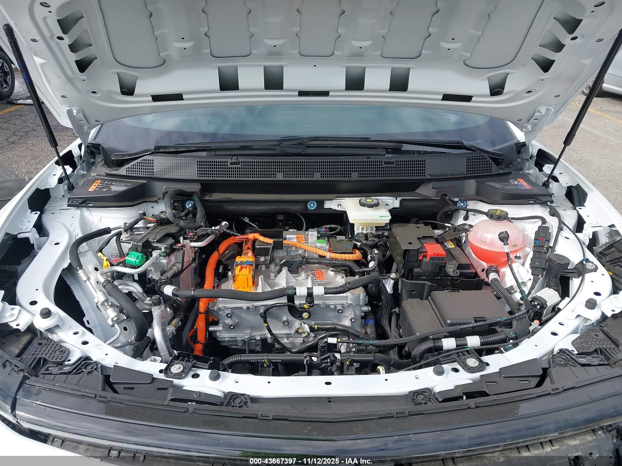 CHEVROLET EQUINOX image 10
