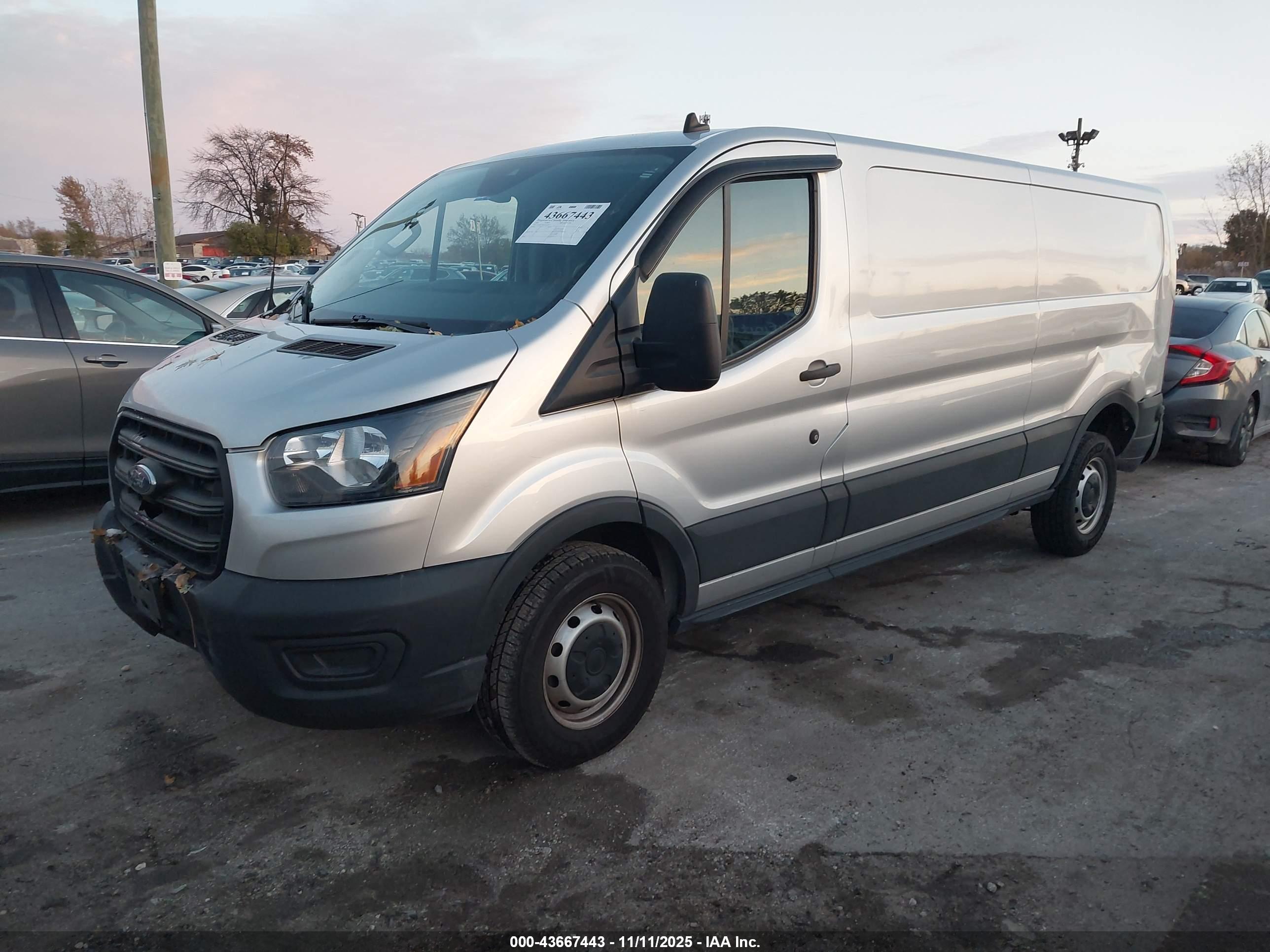 FORD TRANSIT-150 image 2
