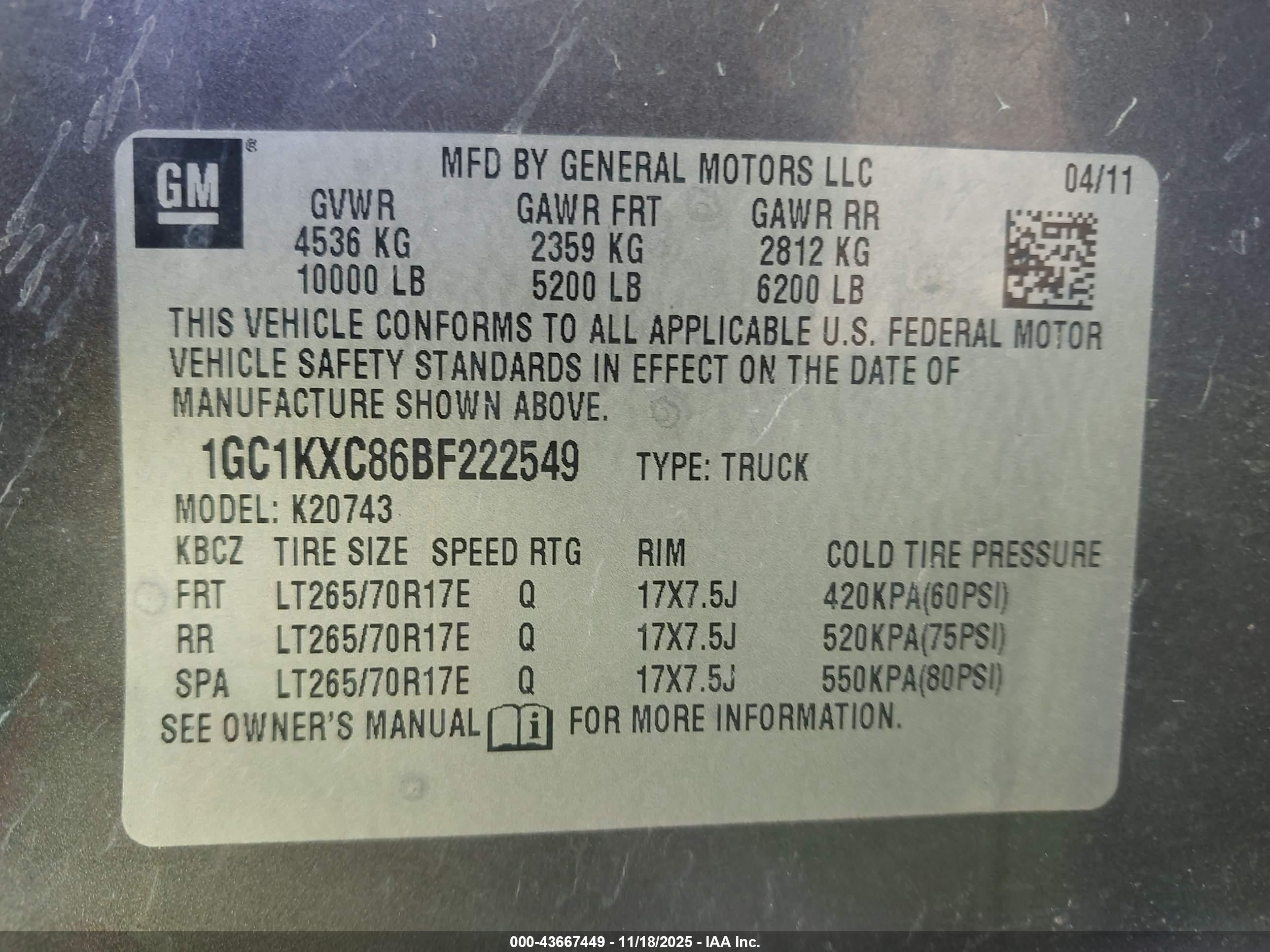 CHEVROLET SILVERADO image 9