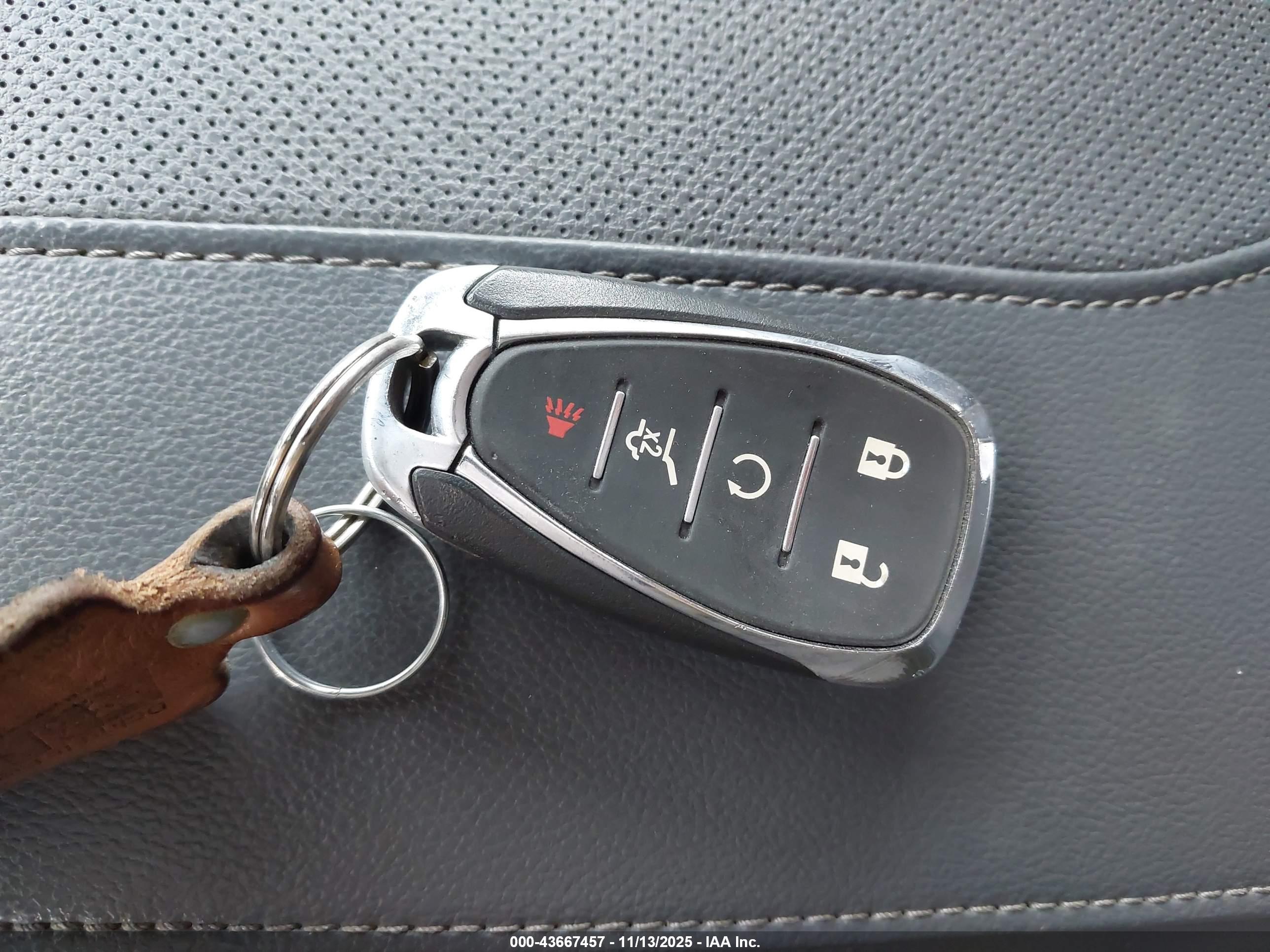CHEVROLET TRAVERSE image 11