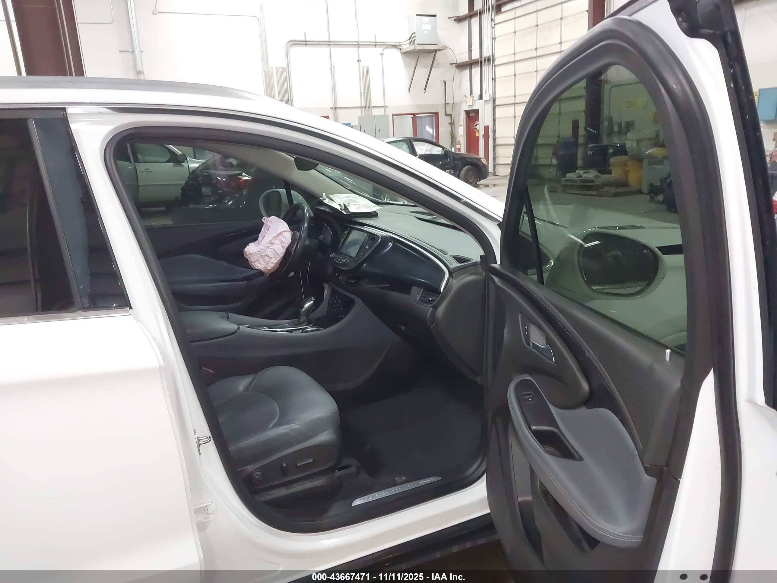 BUICK ENVISION image 5