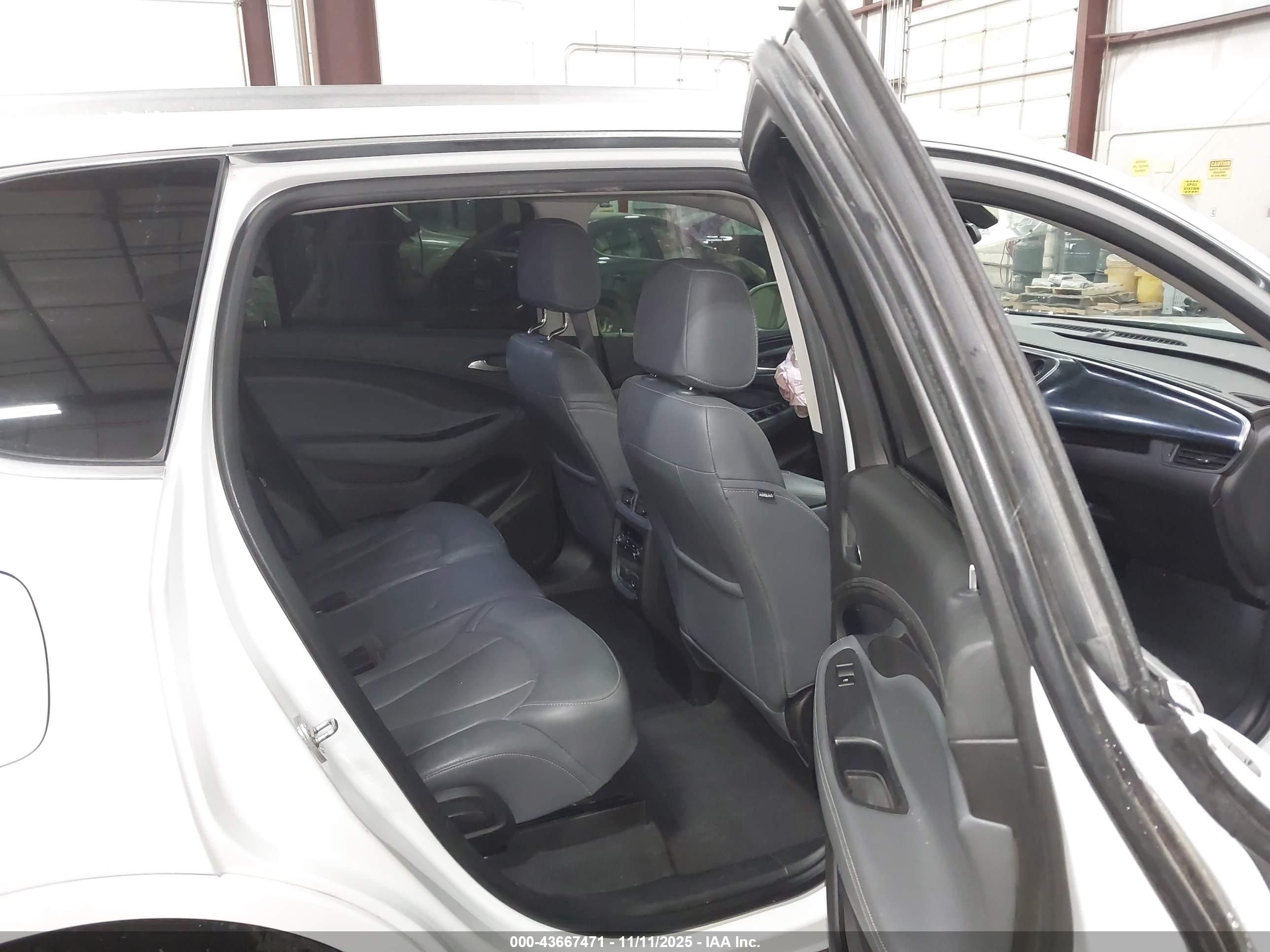 BUICK ENVISION image 8