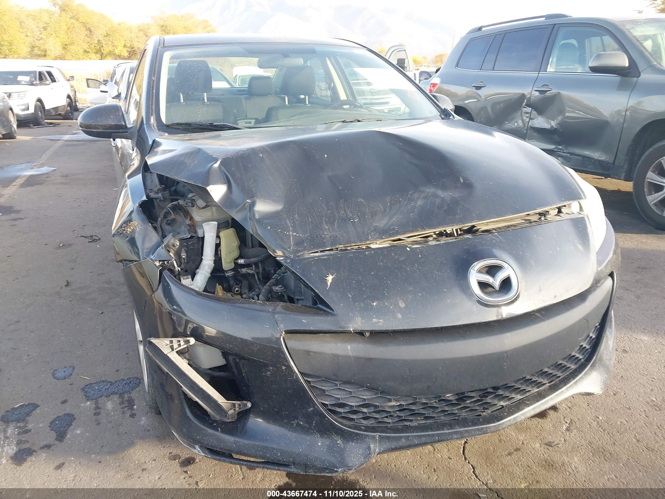 MAZDA MAZDA3 image 6