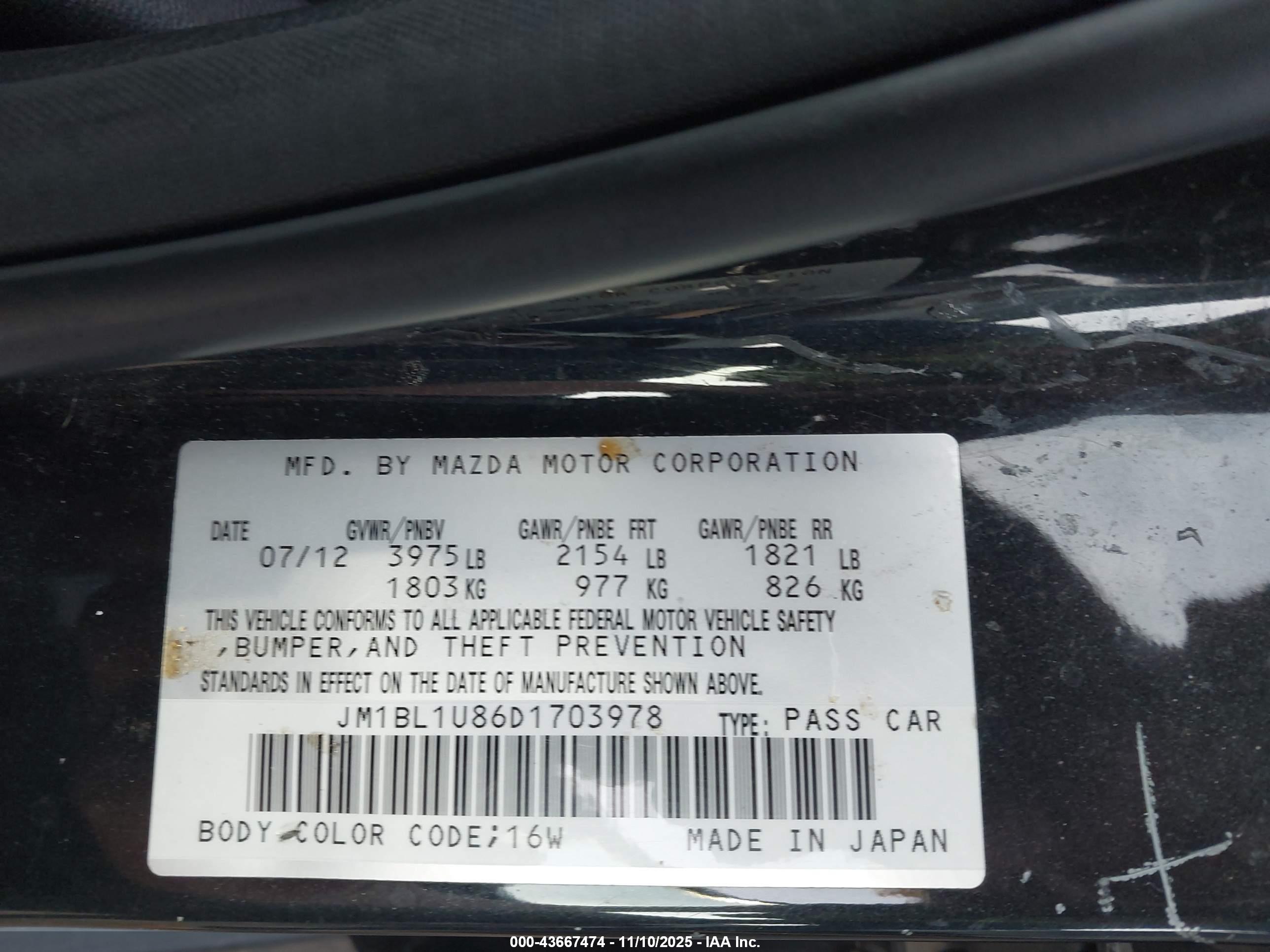 MAZDA MAZDA3 image 9