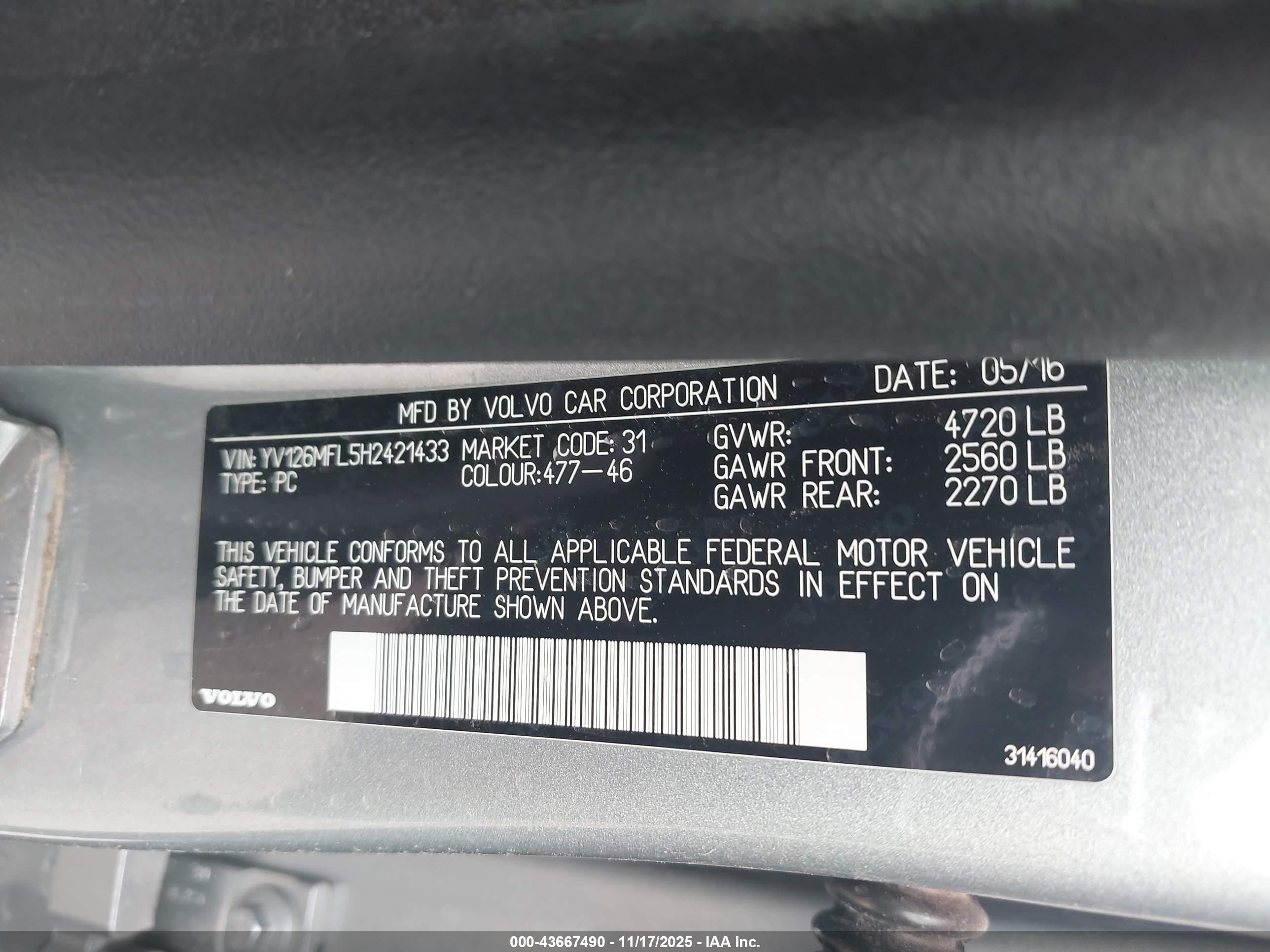 VOLVO S60 image 9