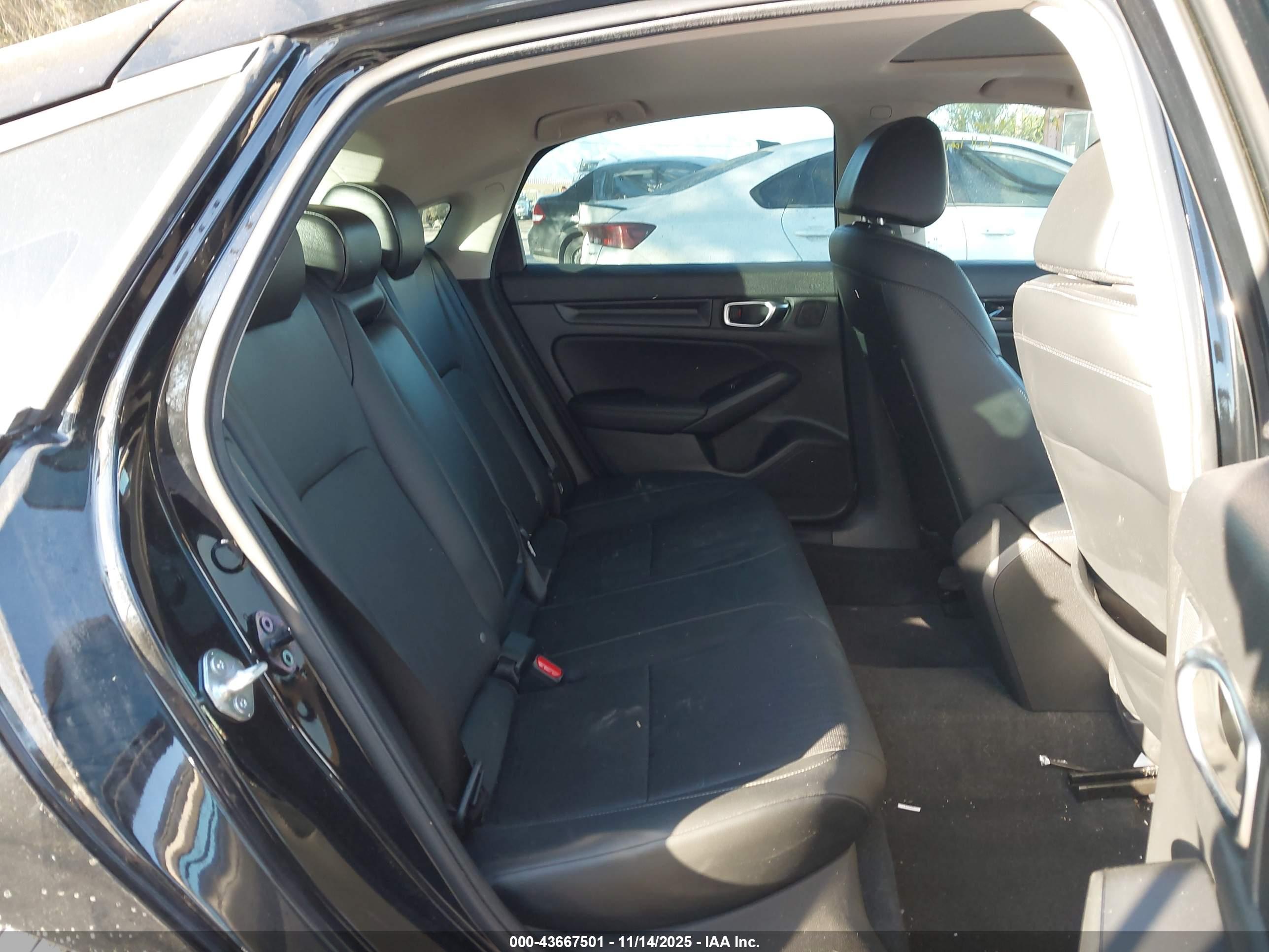 HONDA CIVIC image 8