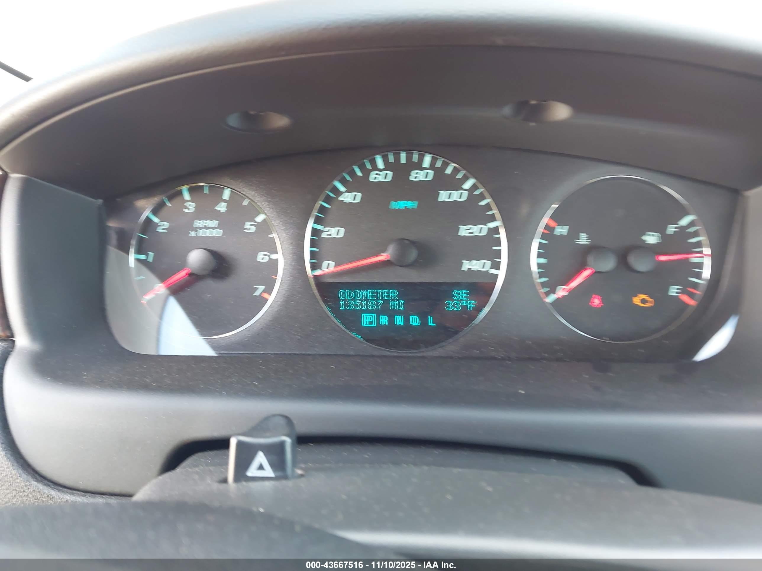 CHEVROLET IMPALA image 7