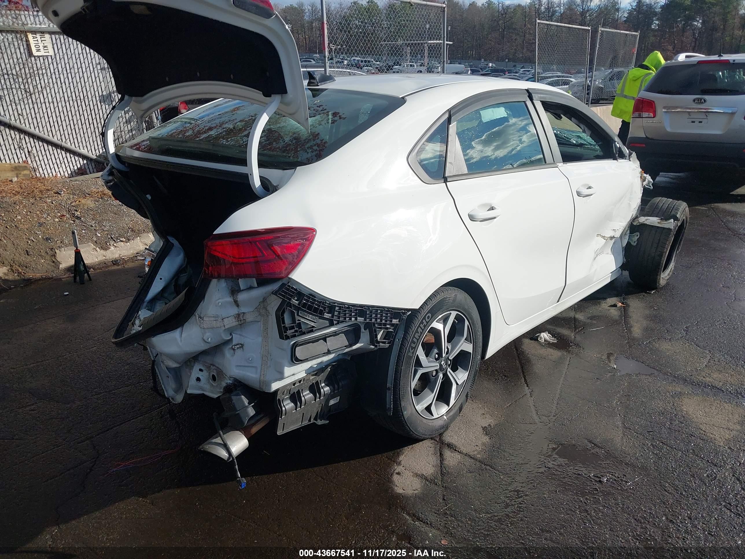 KIA FORTE image 4
