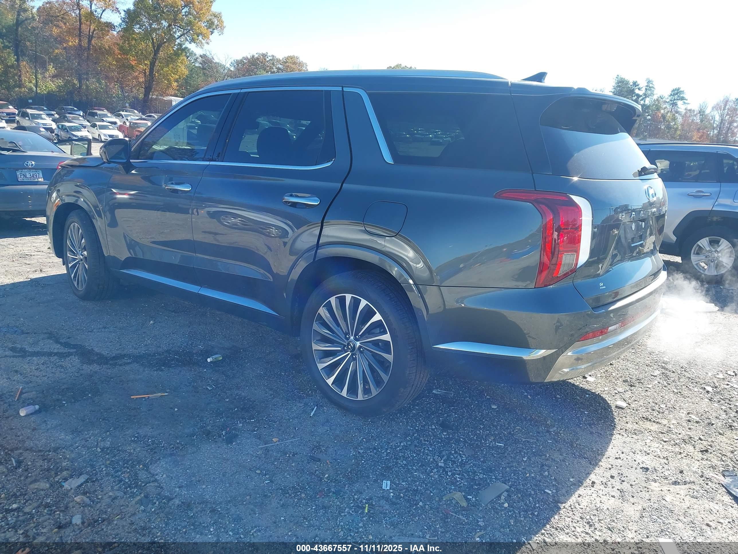 HYUNDAI PALISADE image 3