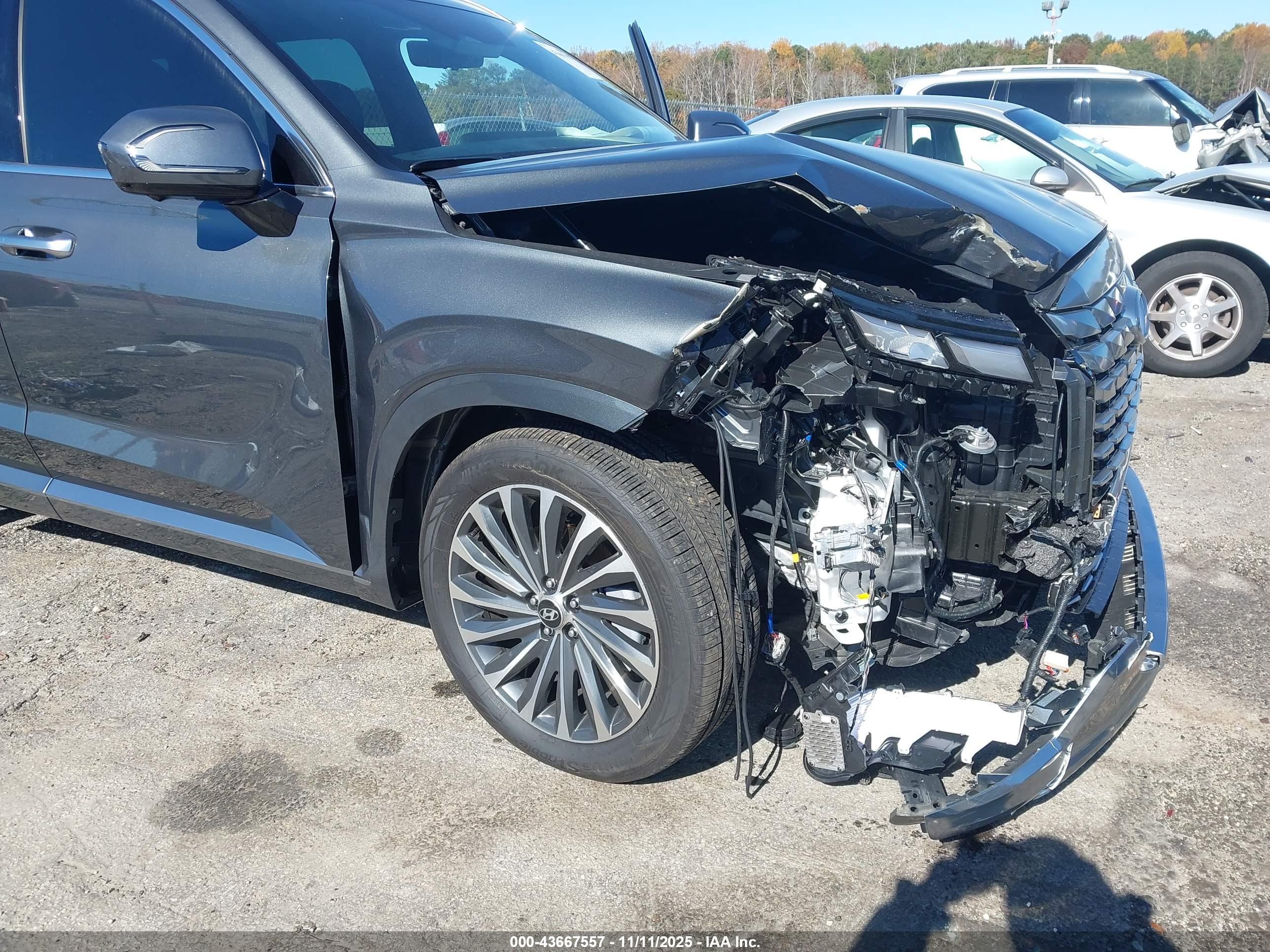 HYUNDAI PALISADE image 6