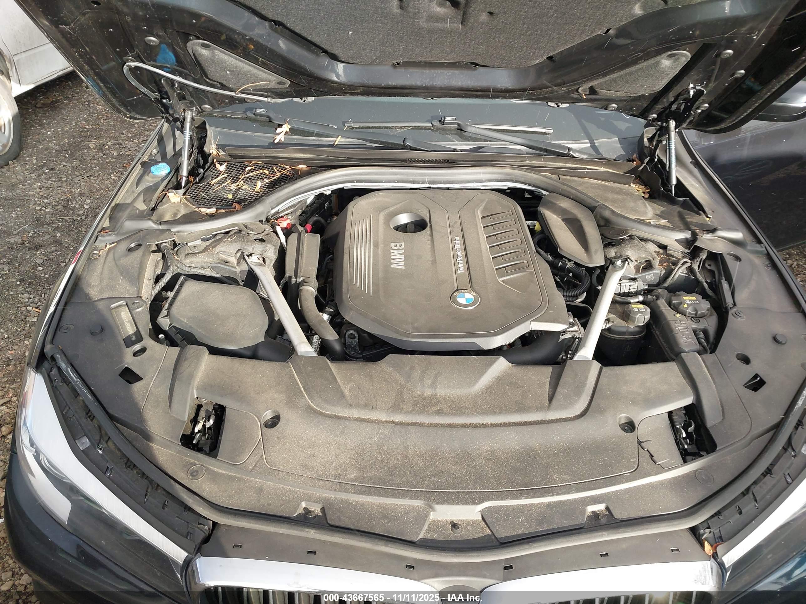 BMW 740I image 10