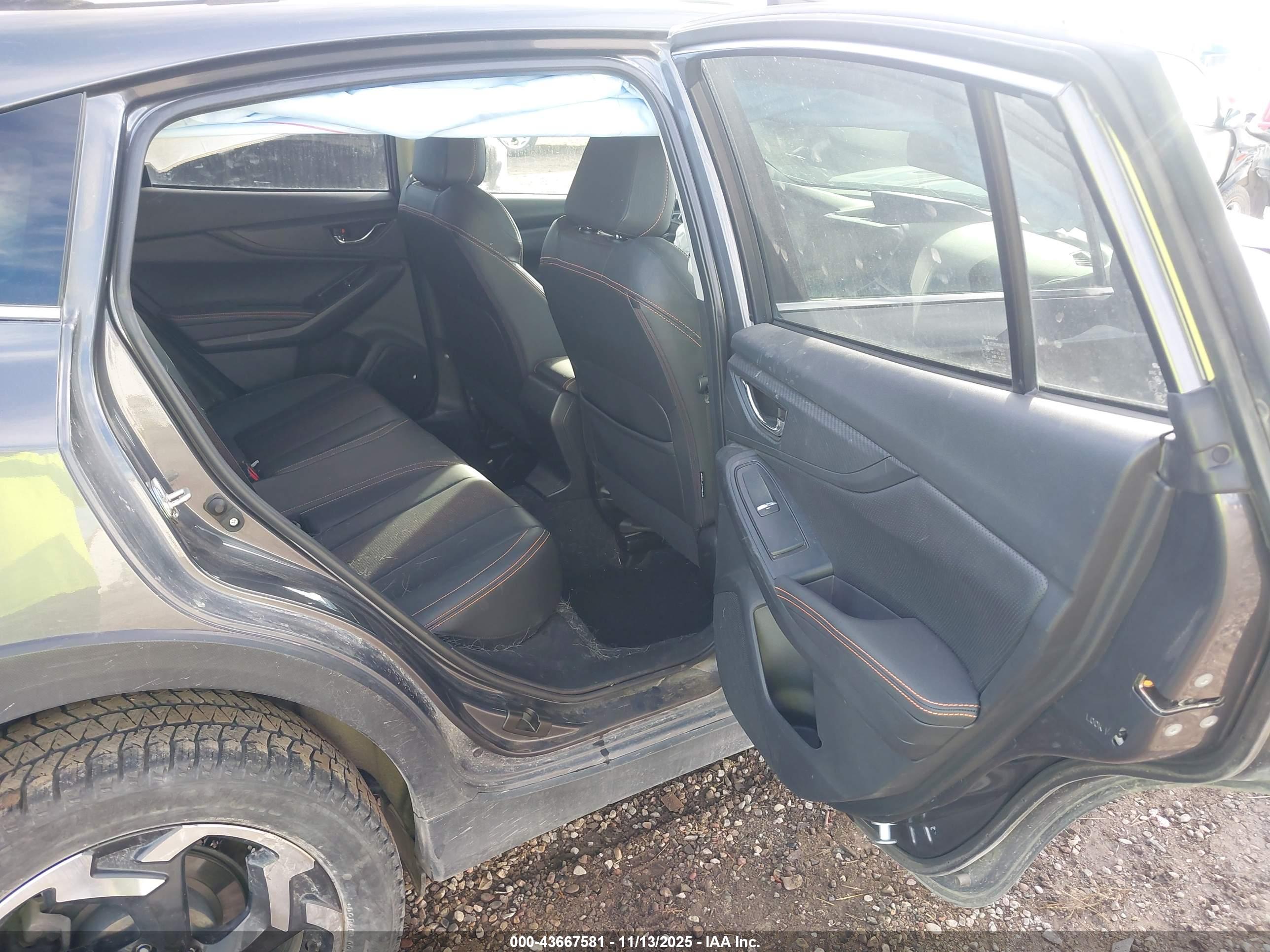 SUBARU CROSSTREK image 8
